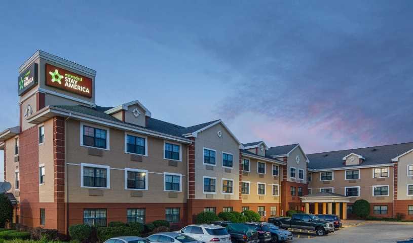 Schaumburg, IL - Chicago - Woodfield Mall Hotel | Extended Stay America