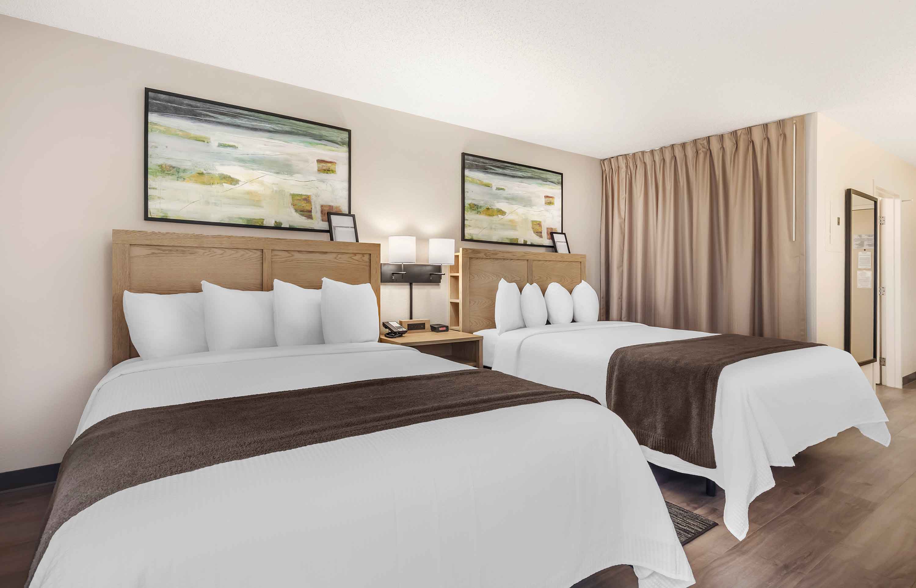 Studio Suite - 2 Queen Beds