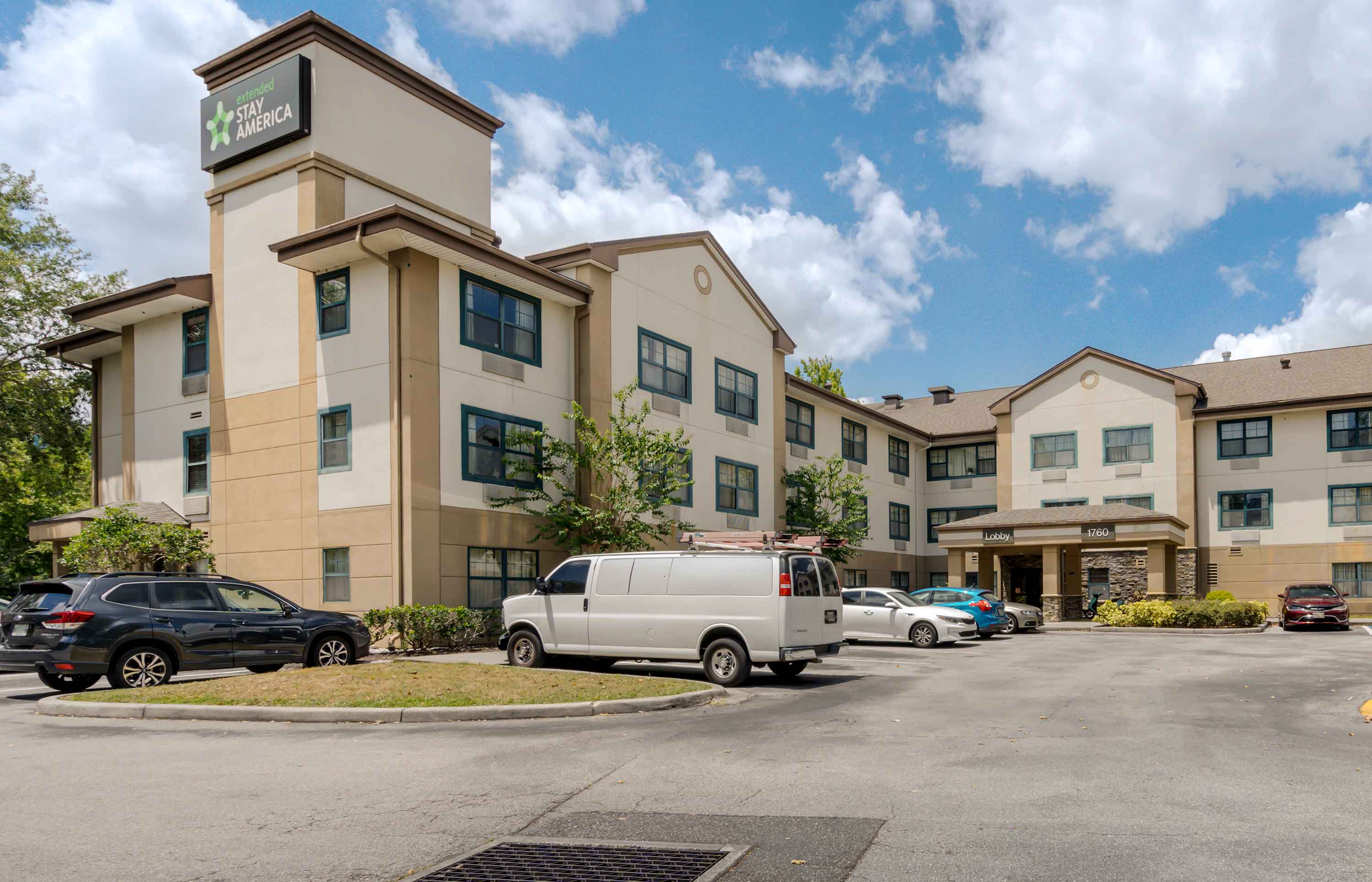 Extended Stay America - Orlando Theme Parks - Major Blvd. Orlando, FL Extended Stay Hotels | Extended Stay America