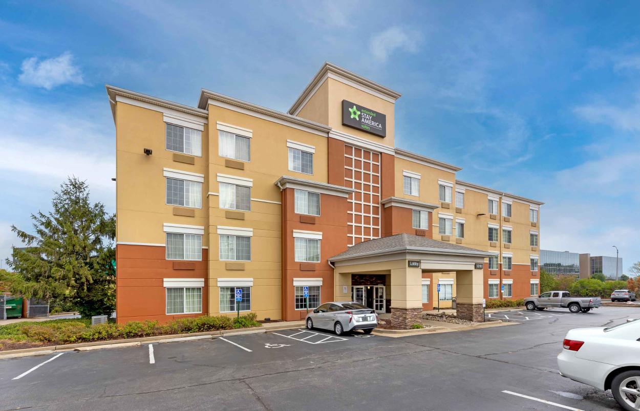 St. Louis, MO St. Louis Westport Central Hotel Extended Stay