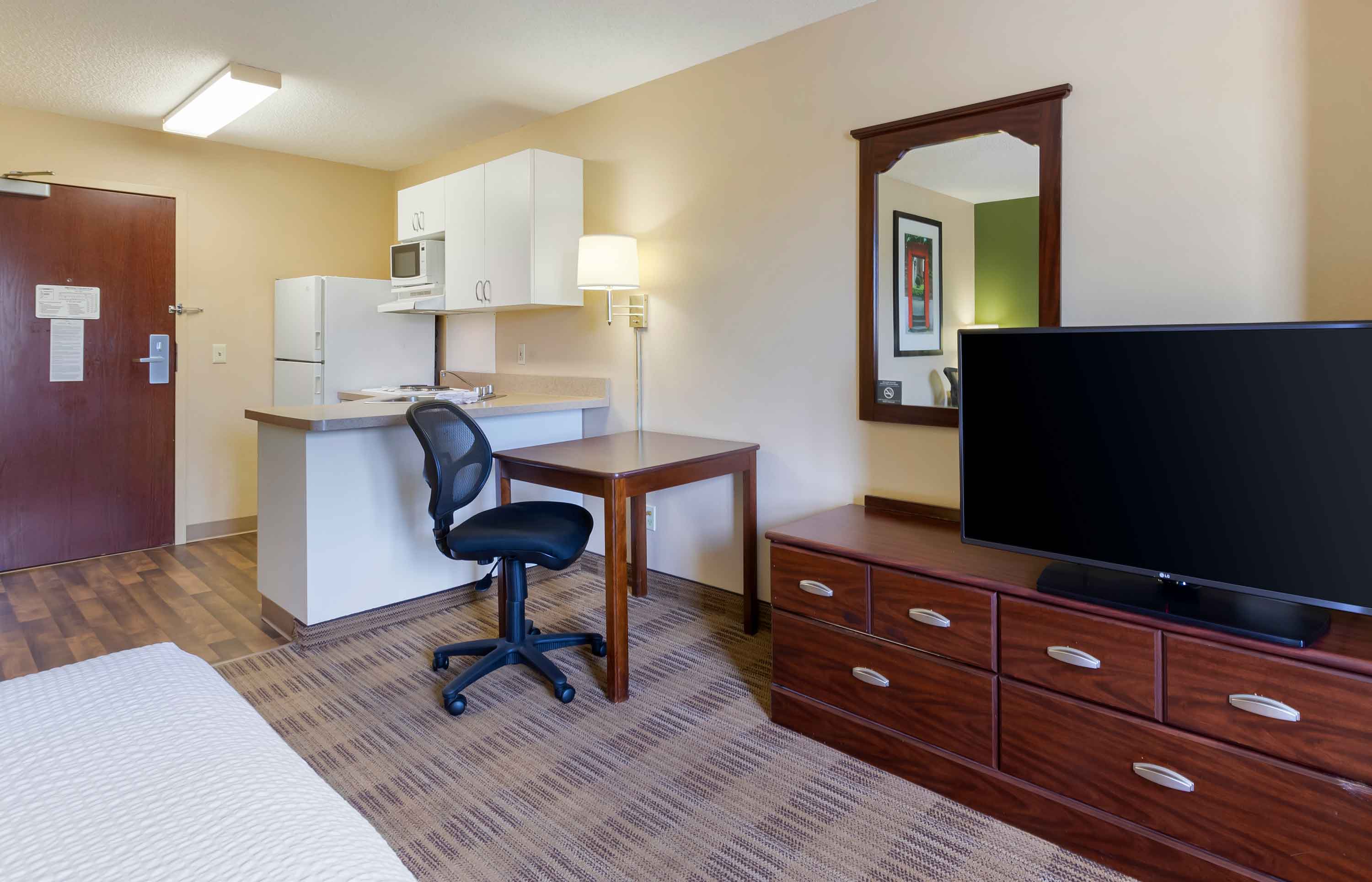 Des Moines, IA Extended Stay Hotels | Extended Stay America
