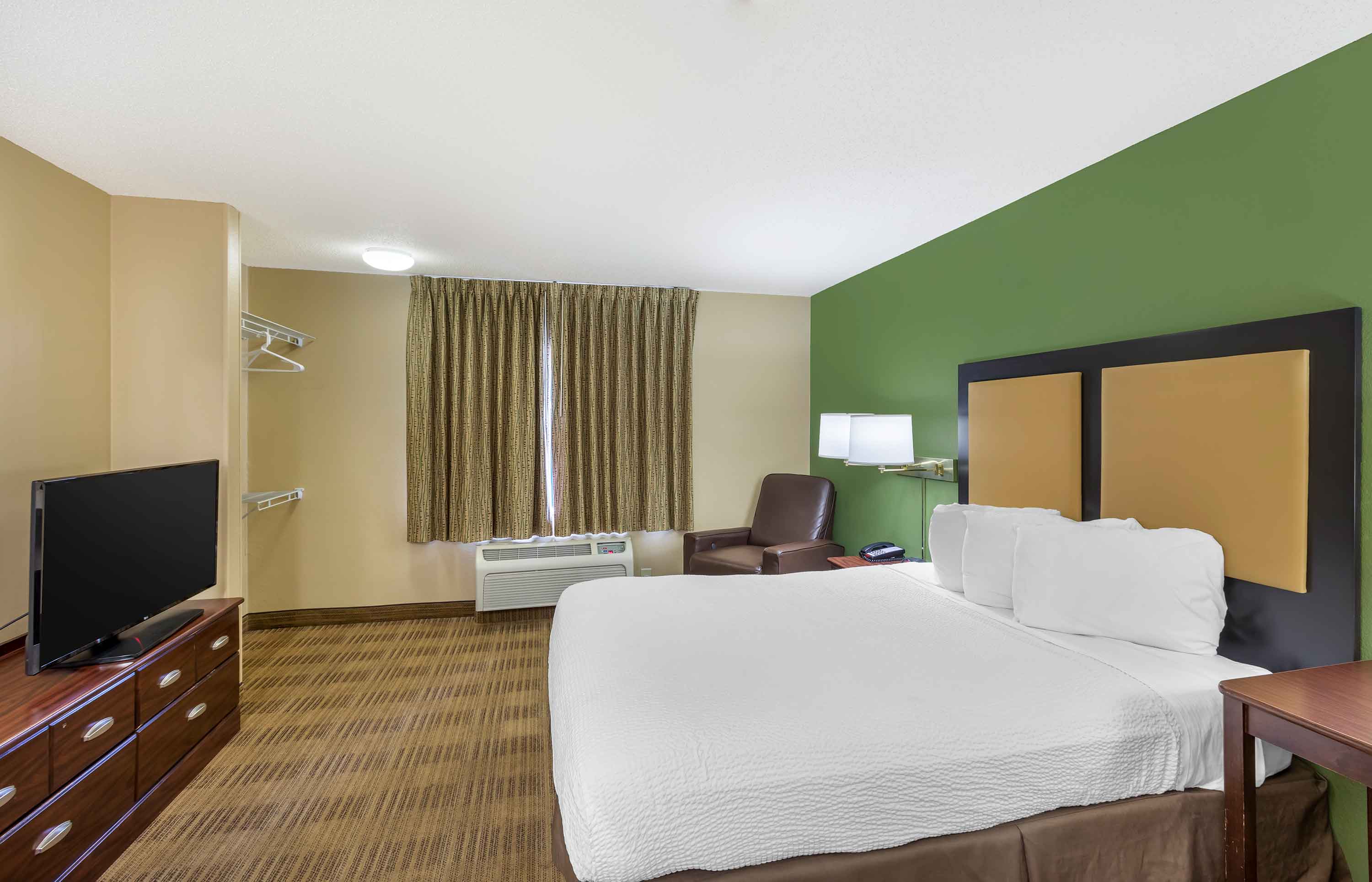 Extended Stay America Milwaukee Wauwatosa West North Avenue Wauwatosa Wi Explore Our Nationwide Hotel Locations | Extended Stay America