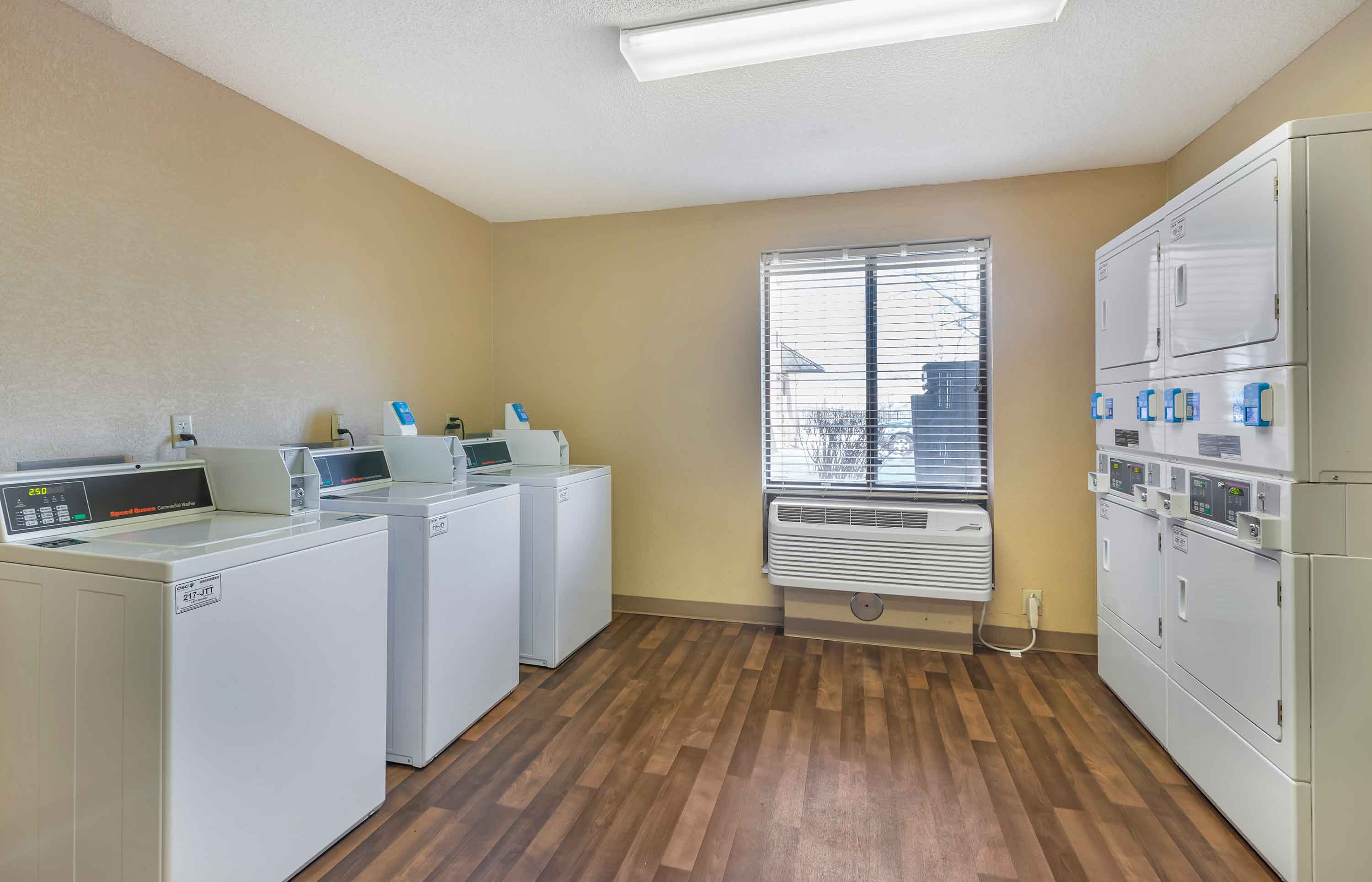 Des Moines, IA Extended Stay Hotels | Extended Stay America