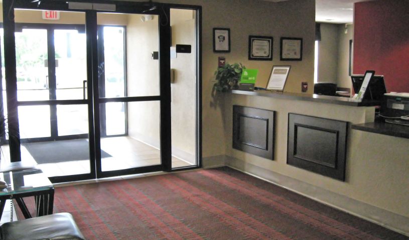 The Secret Rooms in Greenvilles Best Hotels Stay Under the Radar