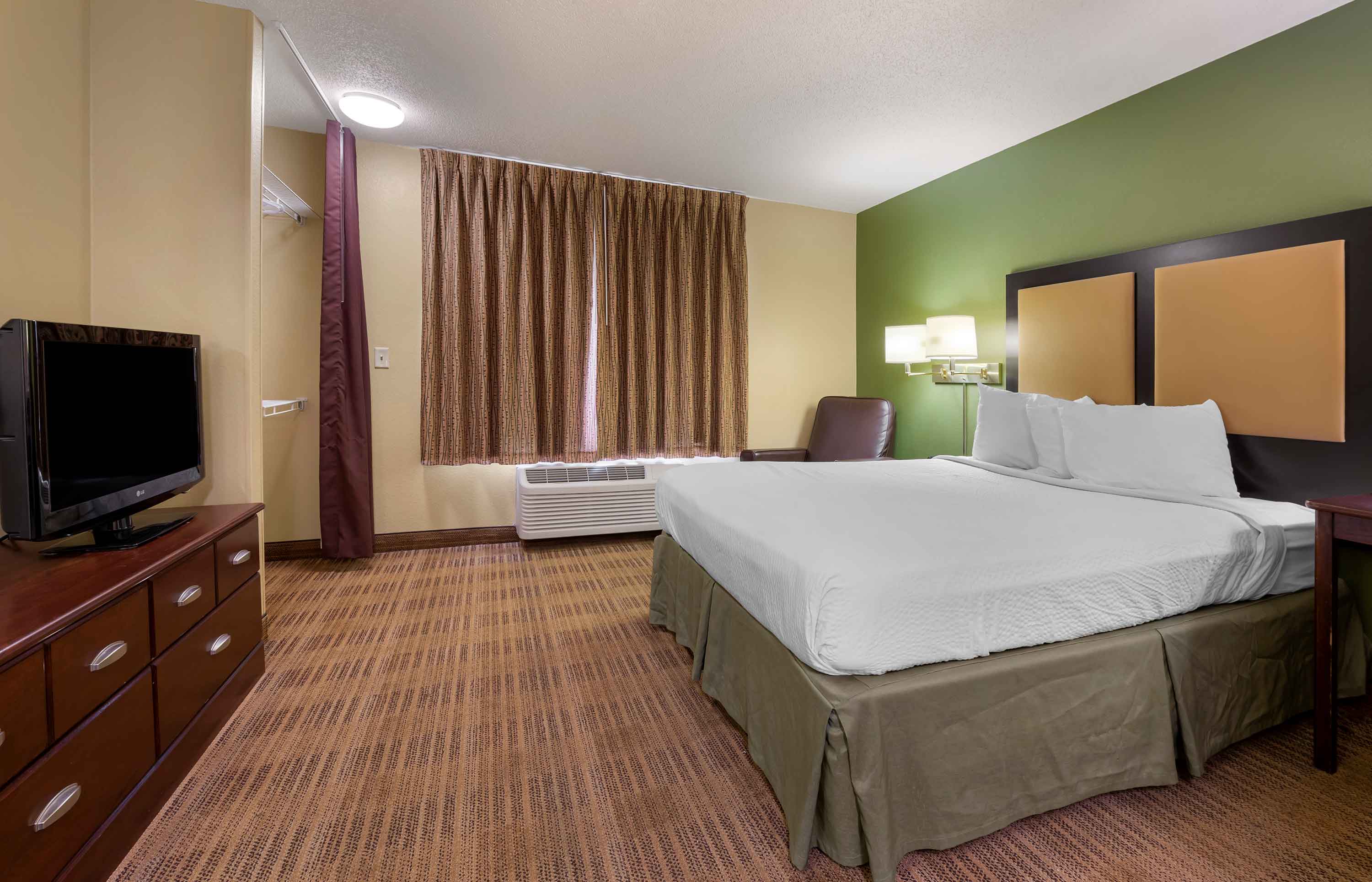 Extended Stay America Indianapolis Airport Fortune Circle West Indianapolis In Indianapolis, IN Extended Stay Hotels | Extended Stay America