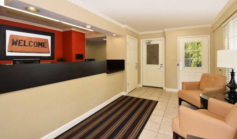 Atlanta, GA - Atlanta - Perimeter - Hammond Drive Hotel | Extended Stay