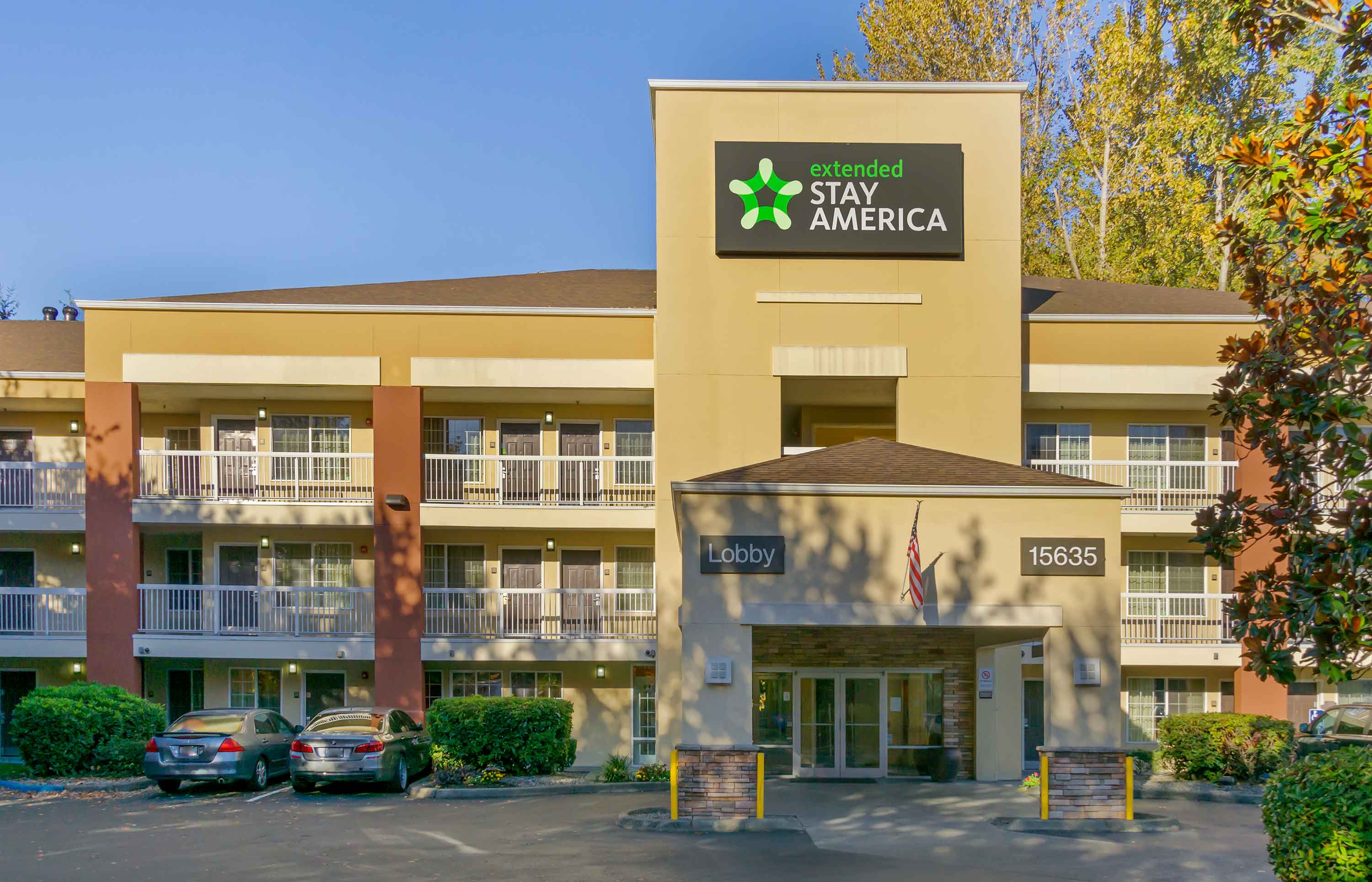 Stay America Near Me
  Affordable and Convenient Stays Across the Country