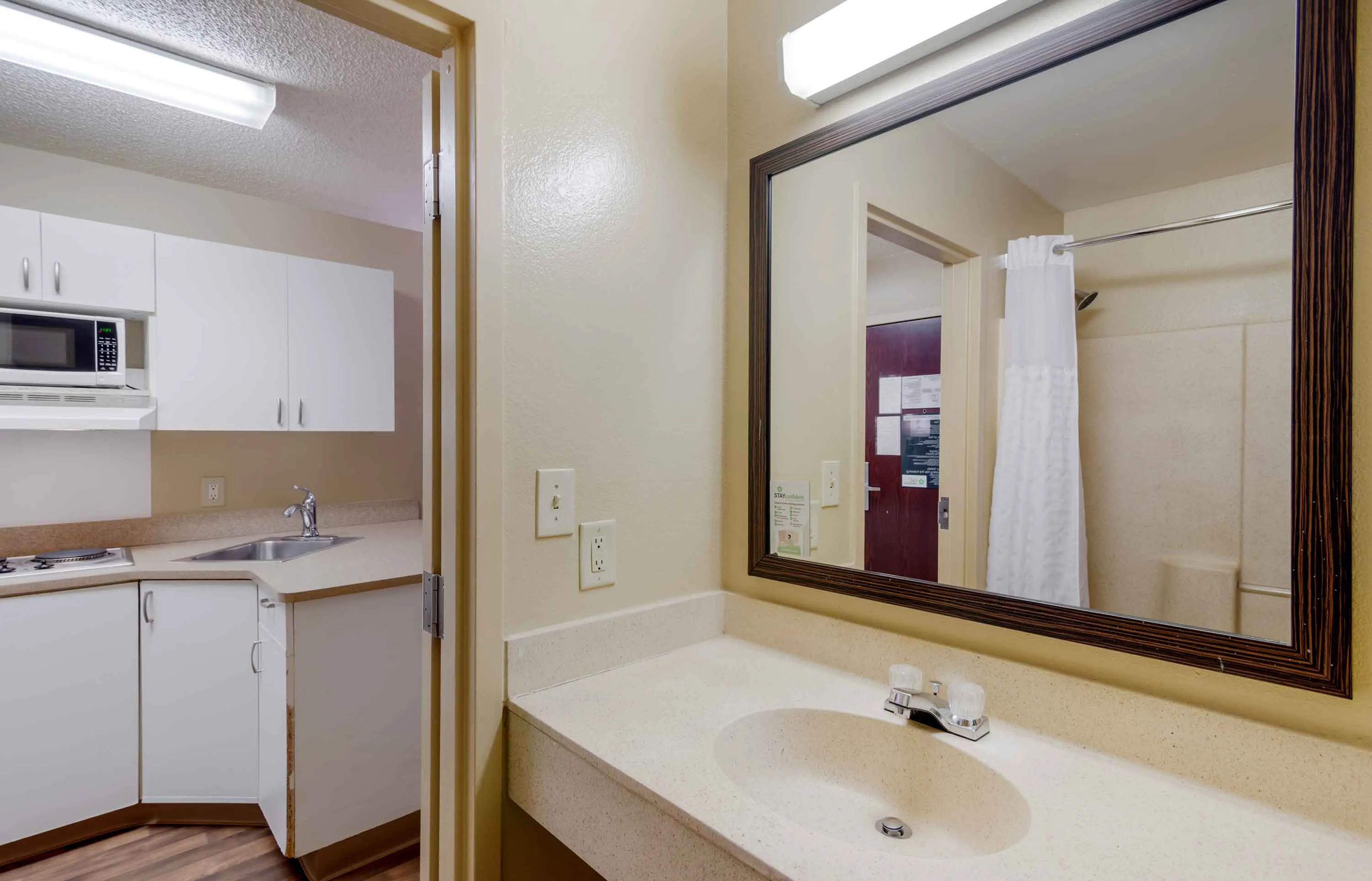 Studio Suite - 1 King Bed