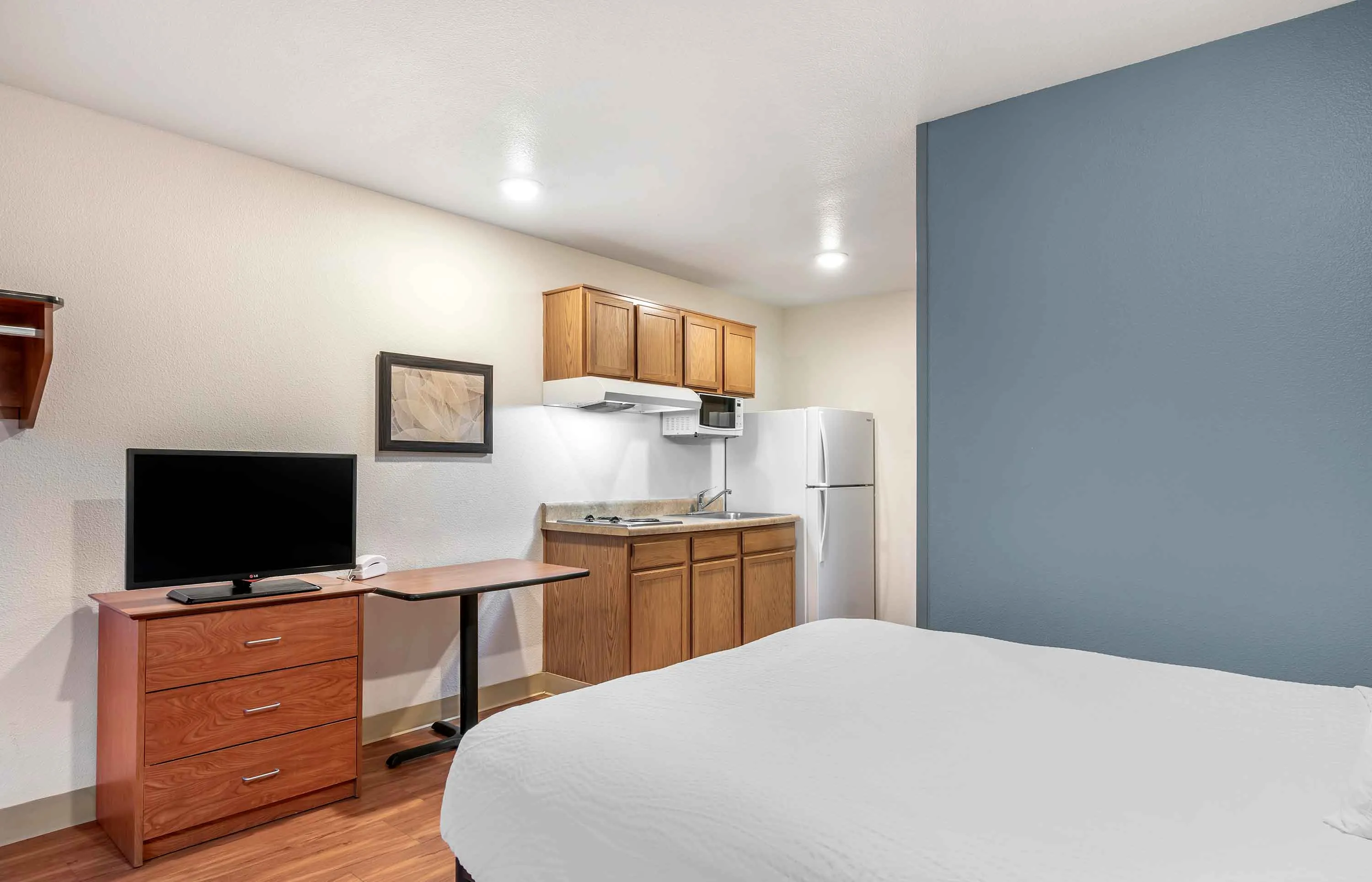 Studio Suite - 1 Queen Bed