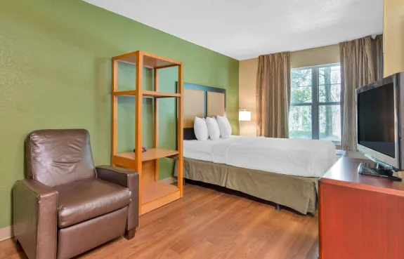 Studio Suite - 1 Full Bed
