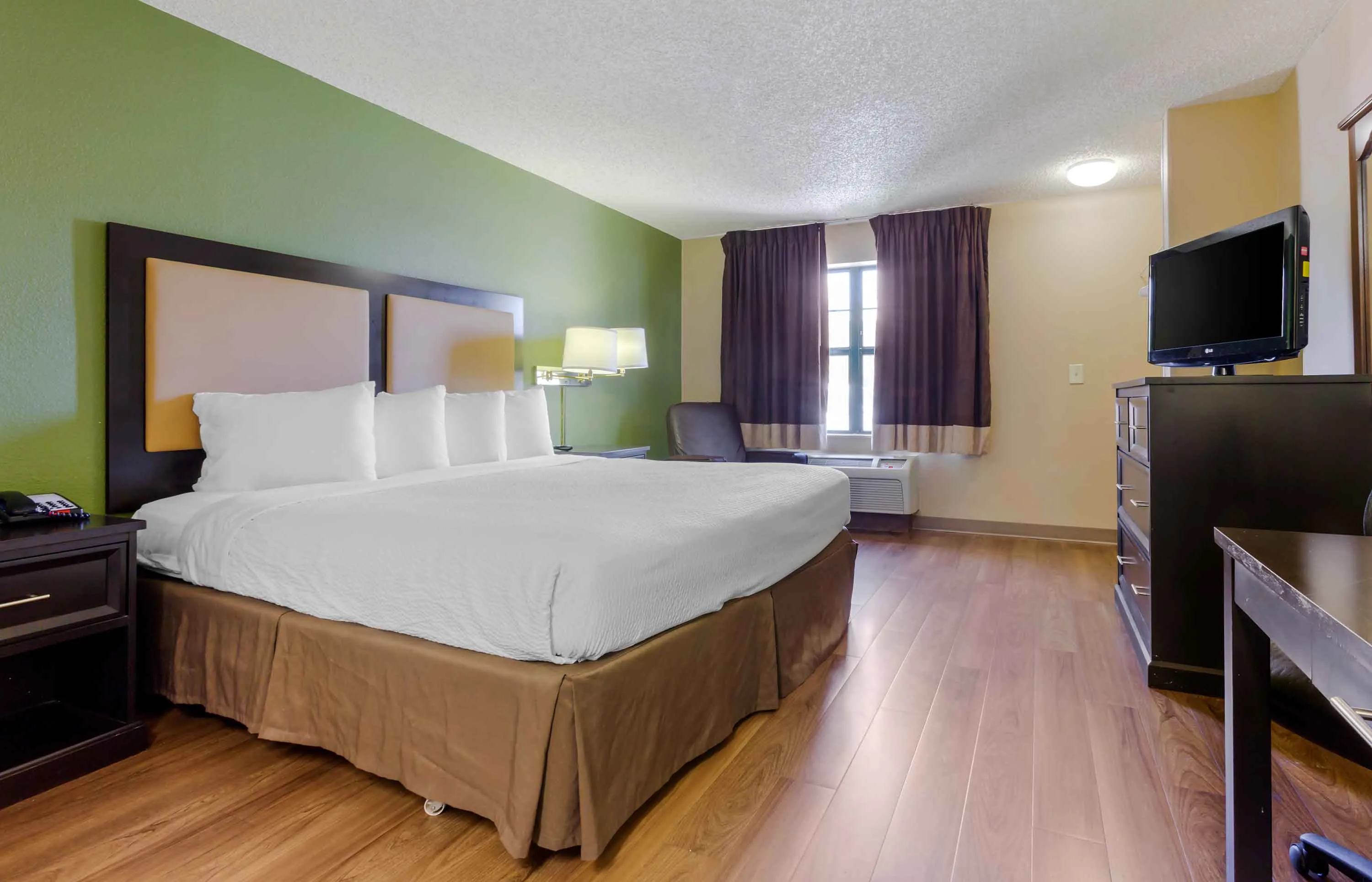 Studio Suite - 1 King Bed