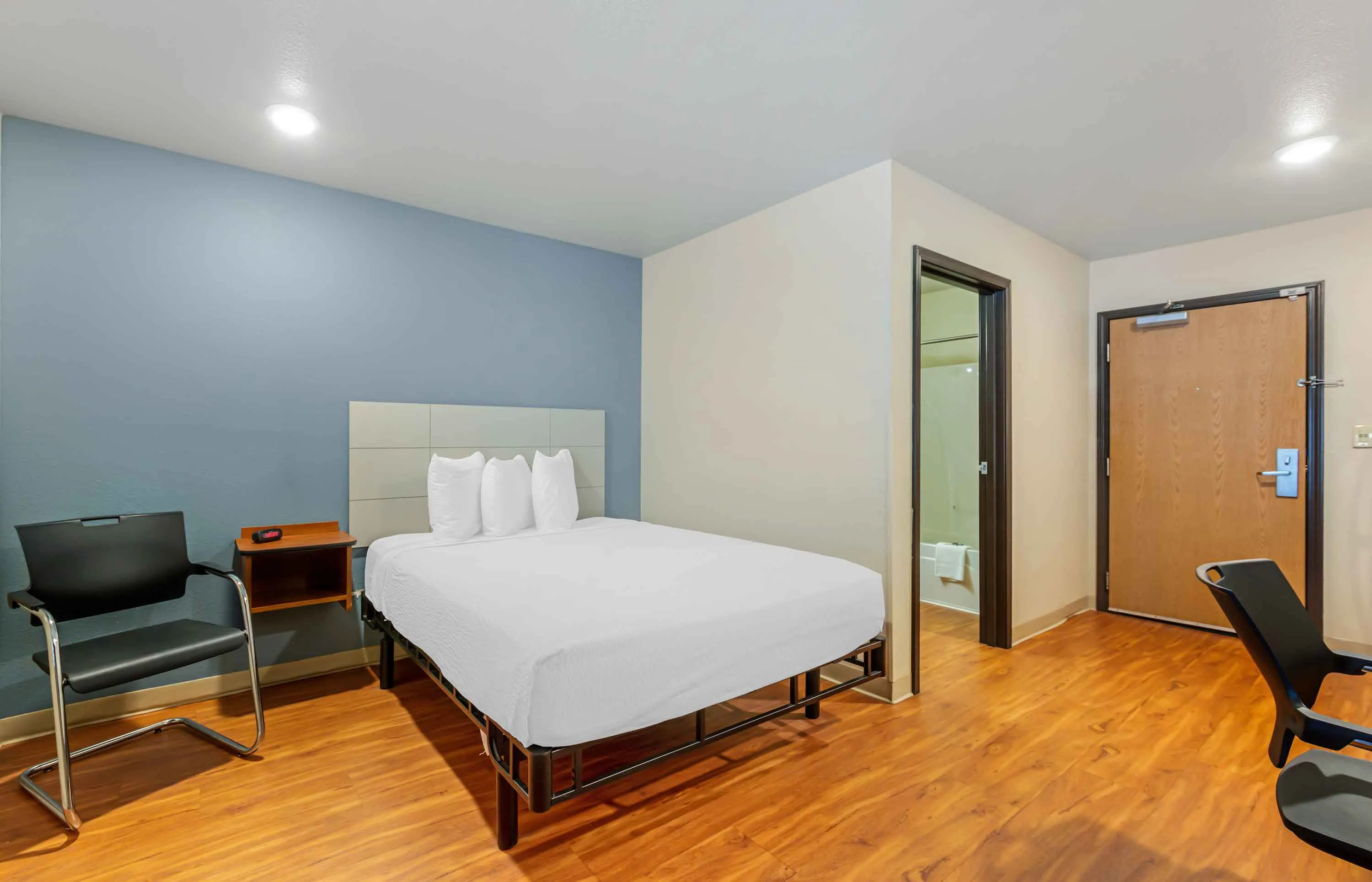Studio Suite - 1 Queen Bed