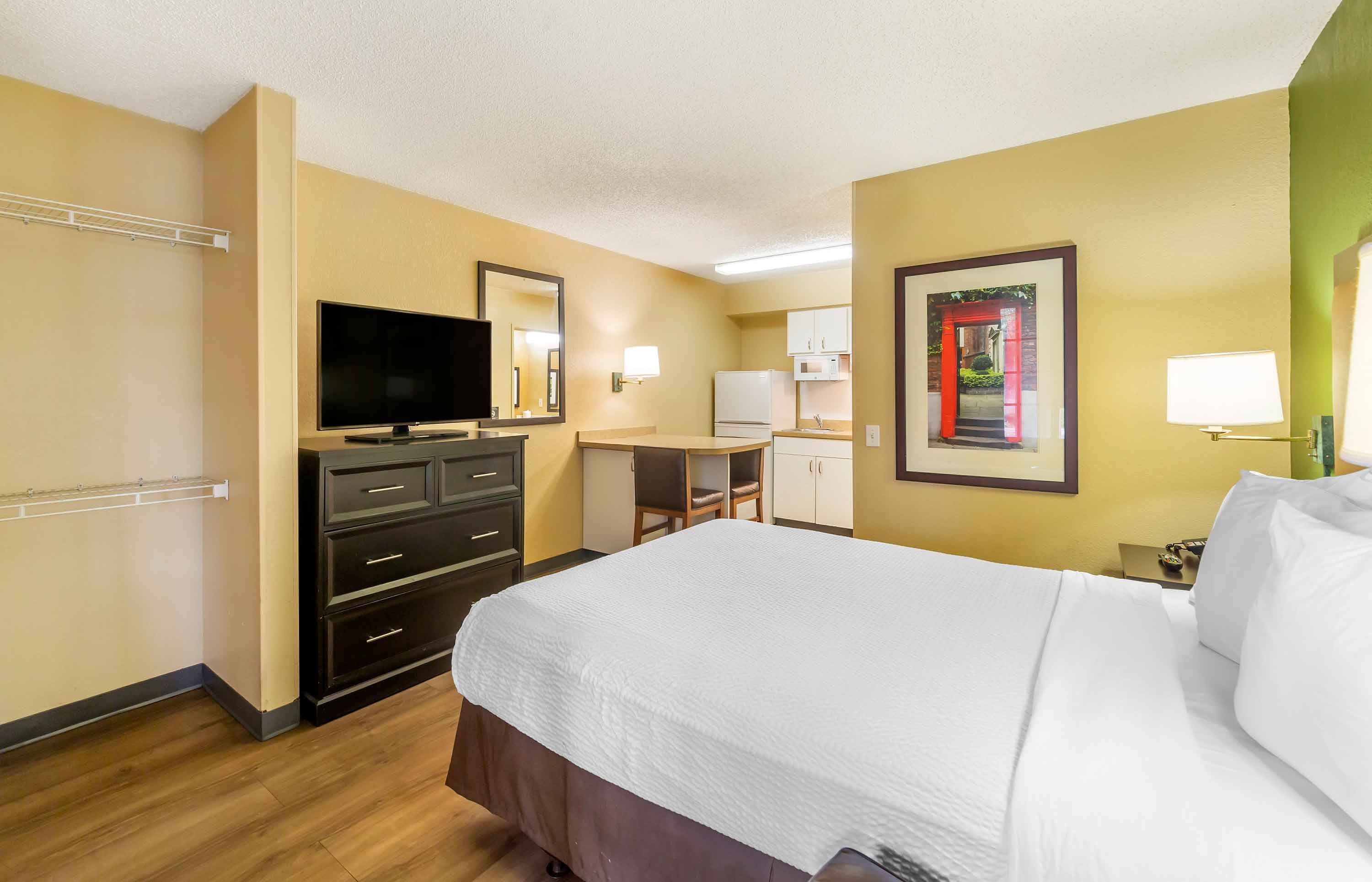 Extended Stay America Fort Lauderdale Tamarac Reviews Explore Our Nationwide Hotel Locations | Extended Stay America