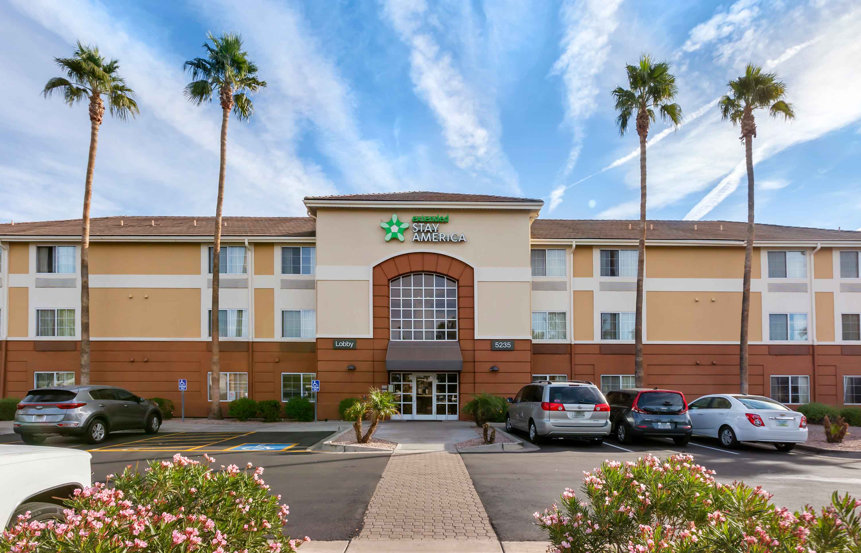 Extended Stay America Phoenix Biltmore North 16th Street Phoenix Az Explore Our Nationwide Hotel Locations | Extended Stay America