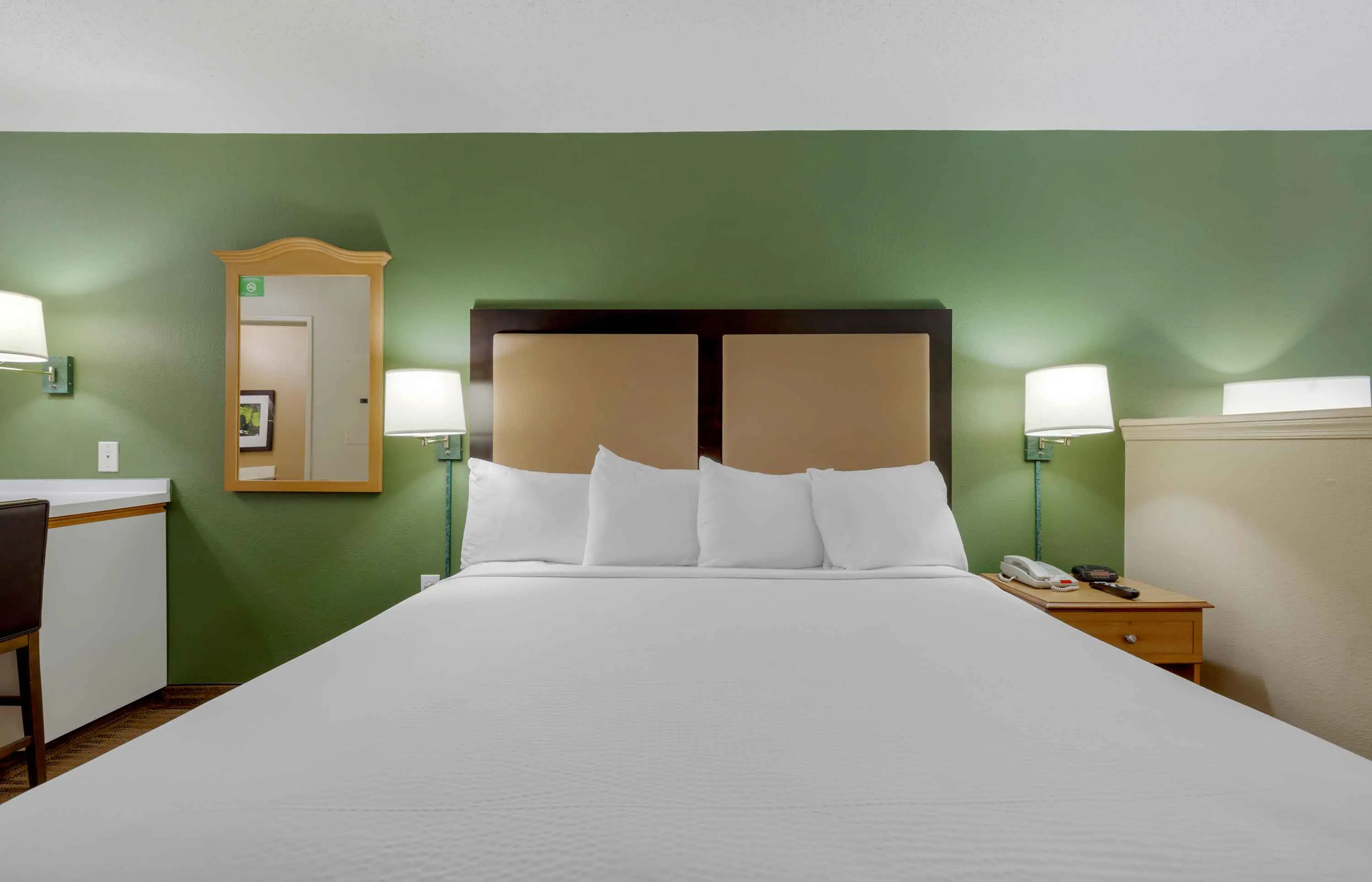 Superior Studio - 1 King Bed