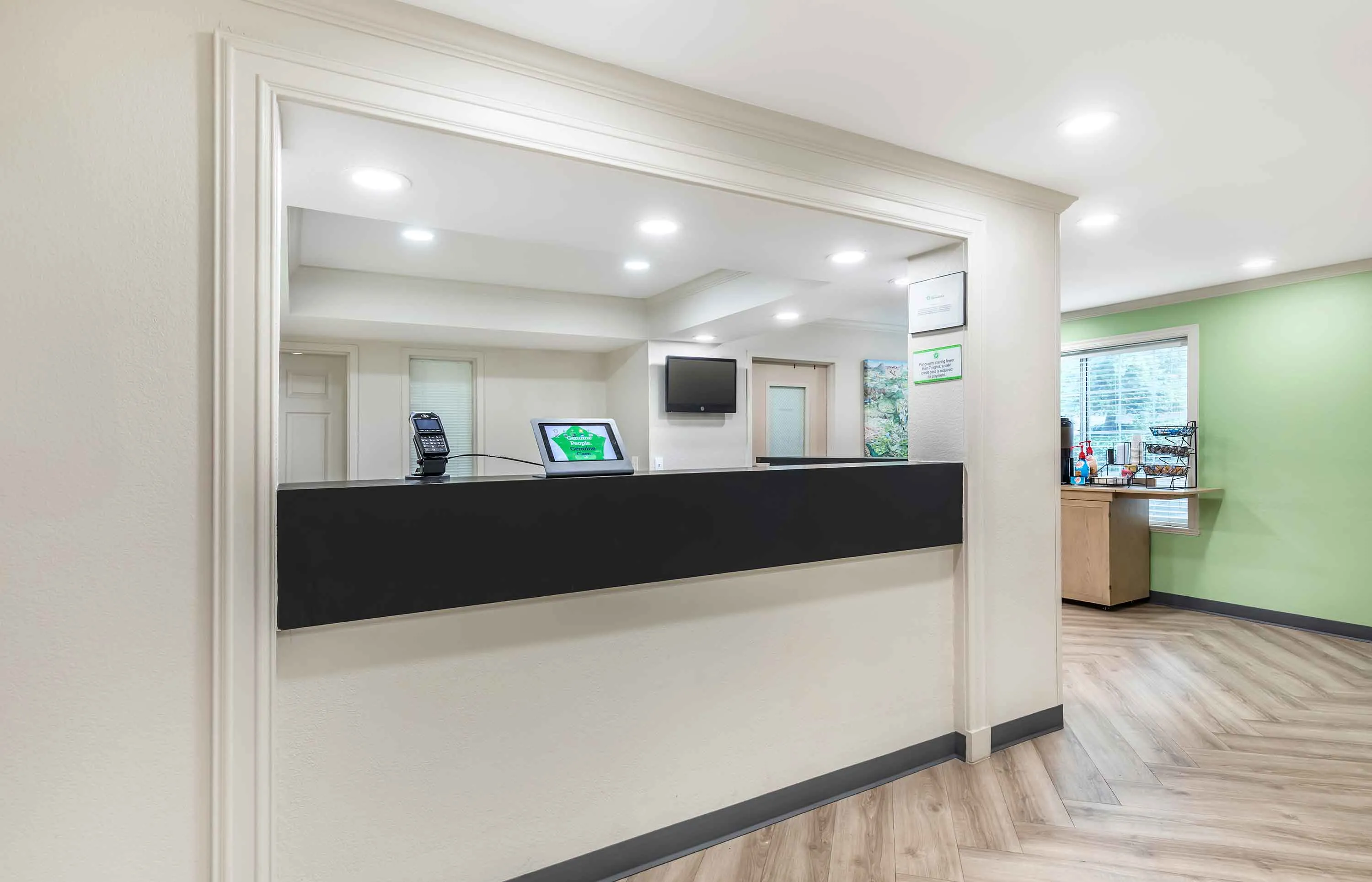 Lobby and Guest Check-in