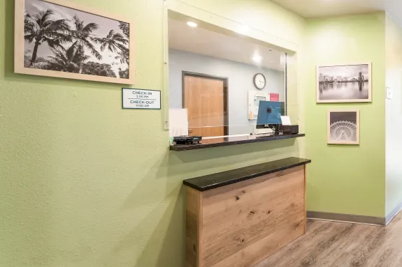 Lobby and Guest Check-in