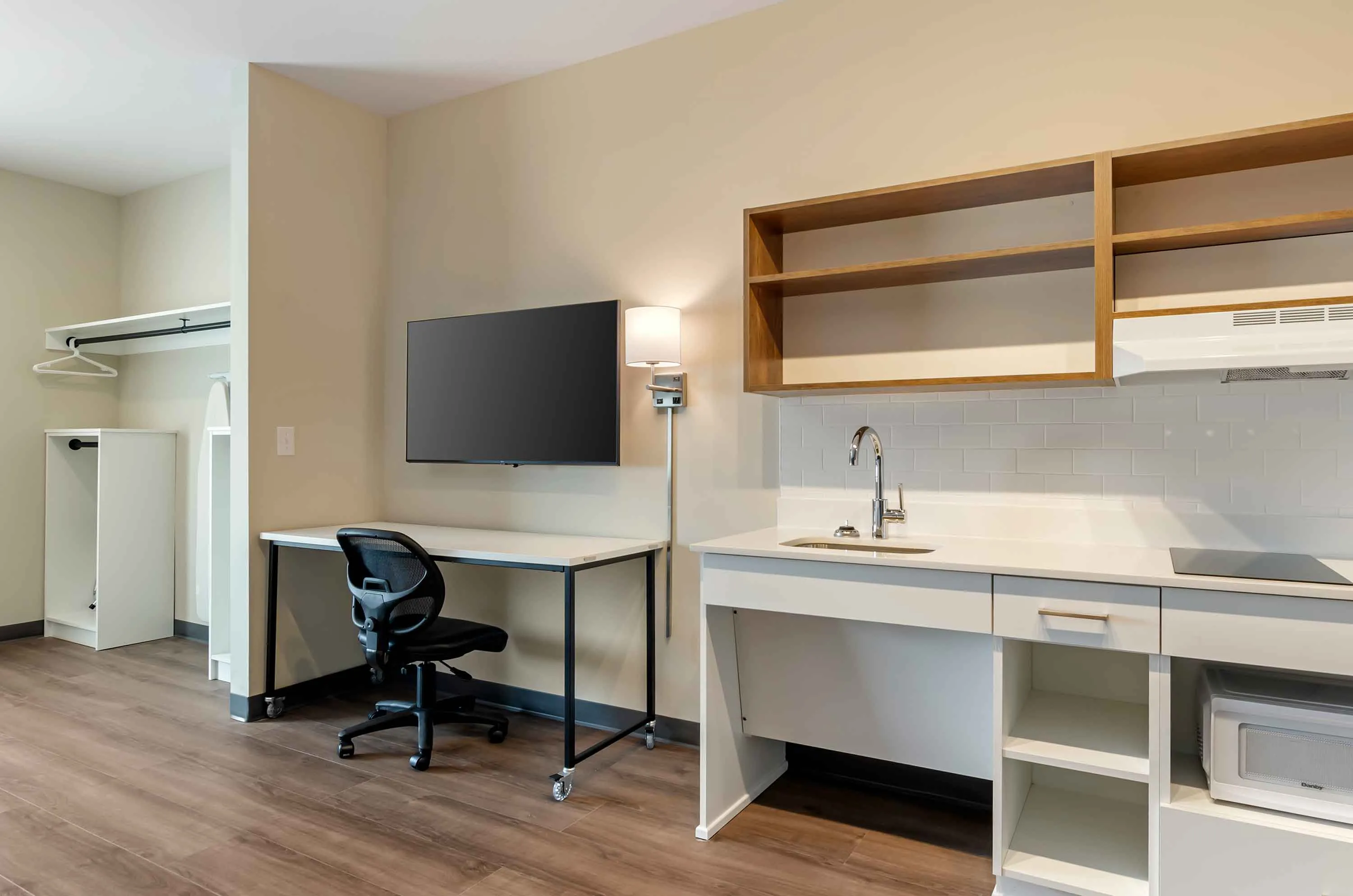 Superior Studio - 2 Full Beds