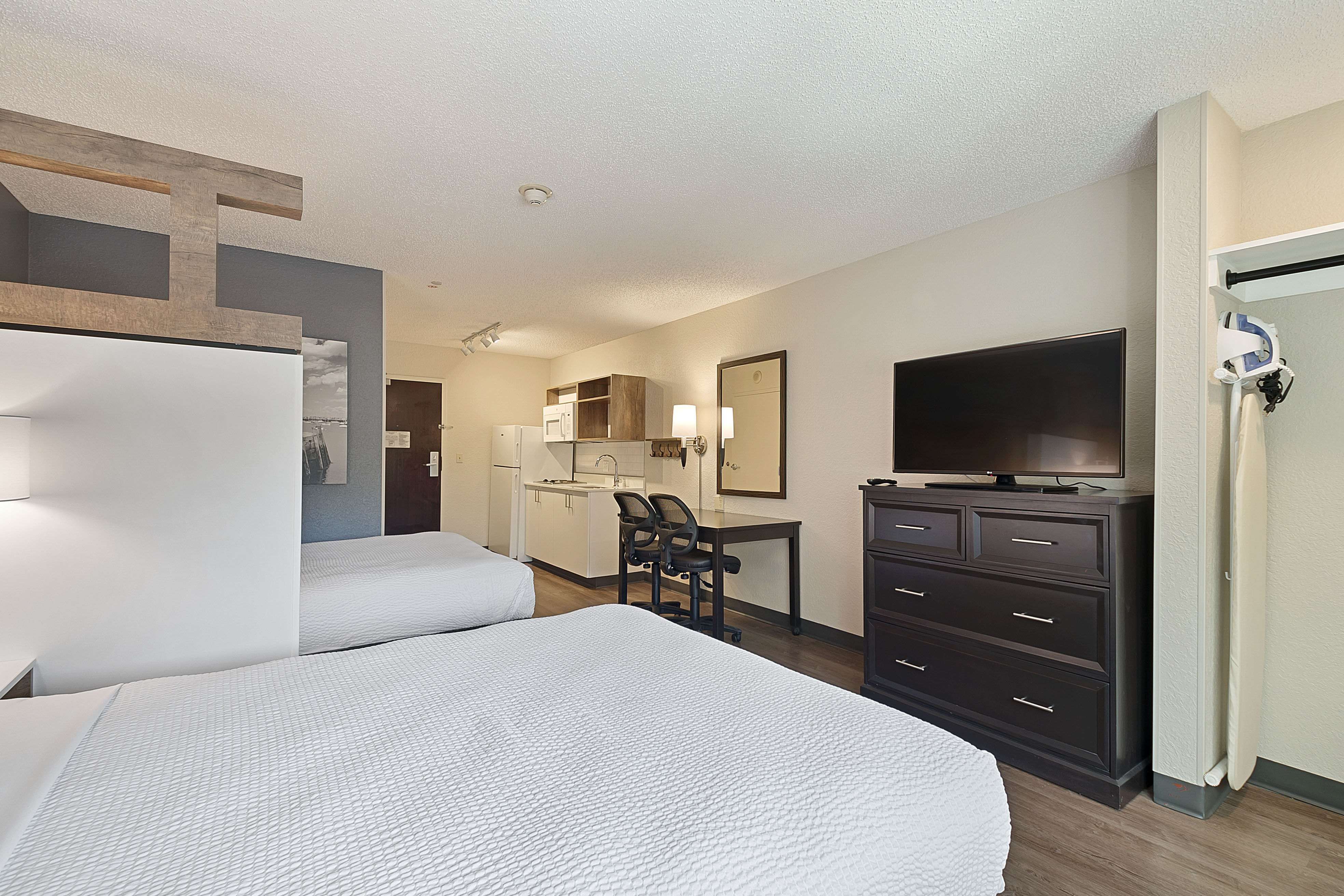 Miami, FL Premier Suites Miami Coral Gables Hotel Extended Stay
