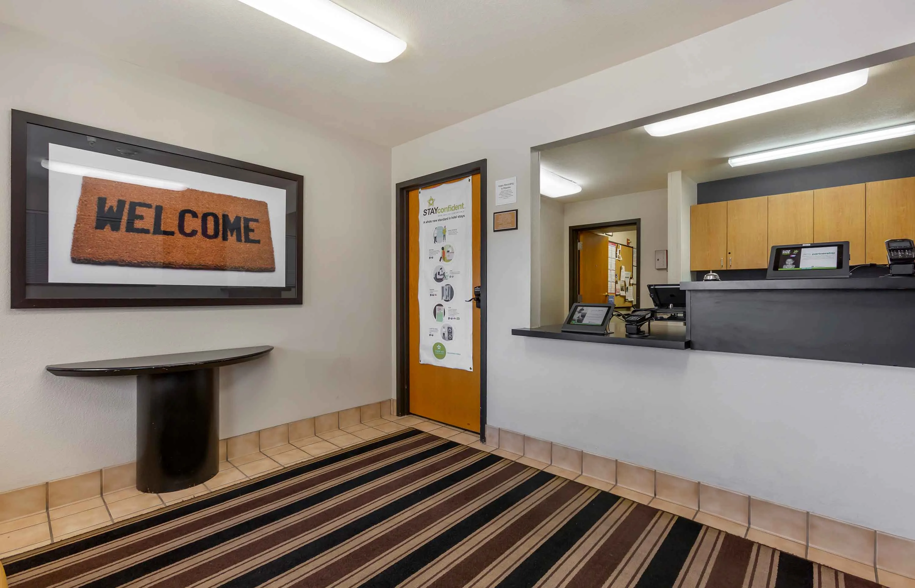 Lobby and Guest Check-in
