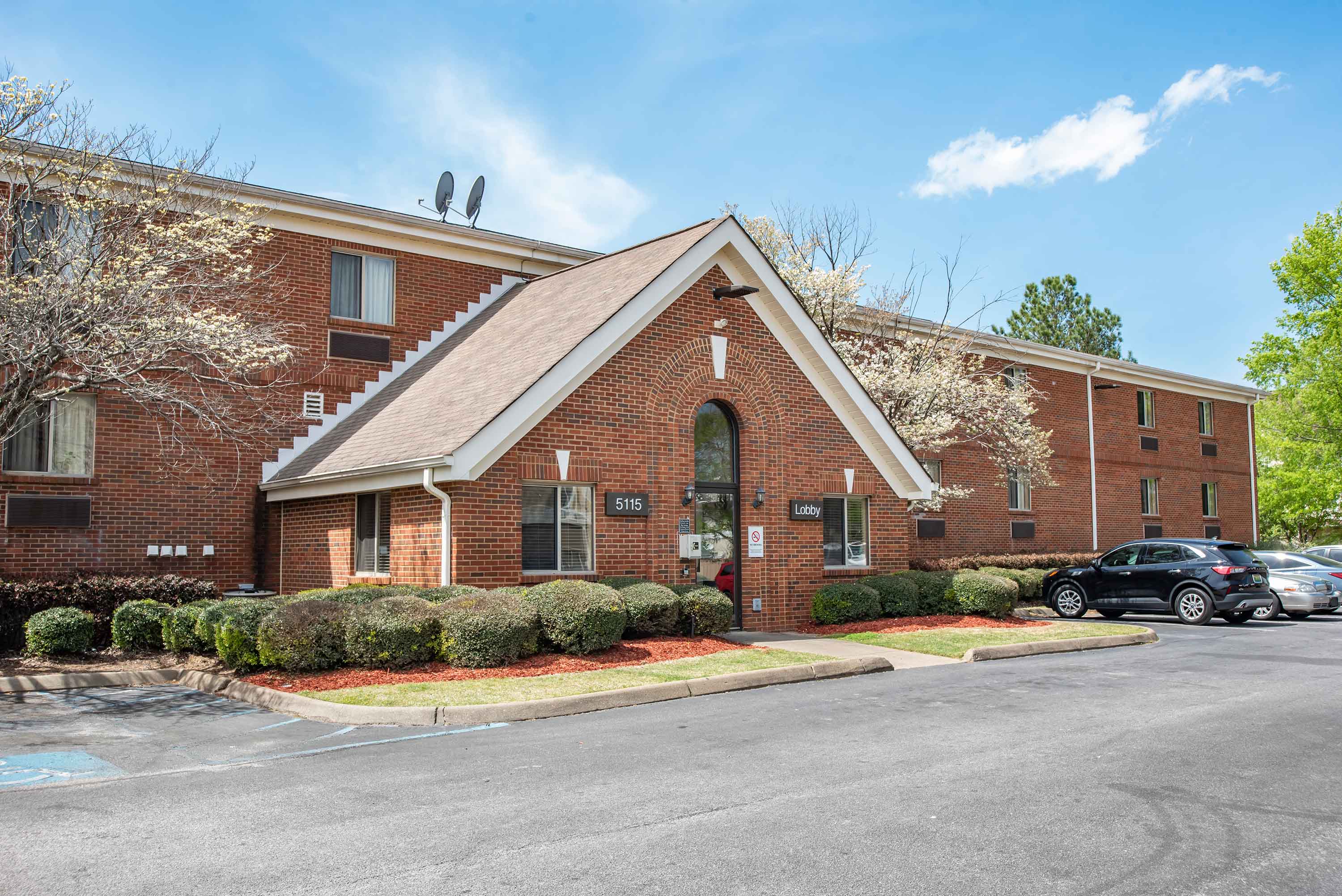 Montgomery, AL Montgomery Carmichael Rd. Hotel Extended Stay America