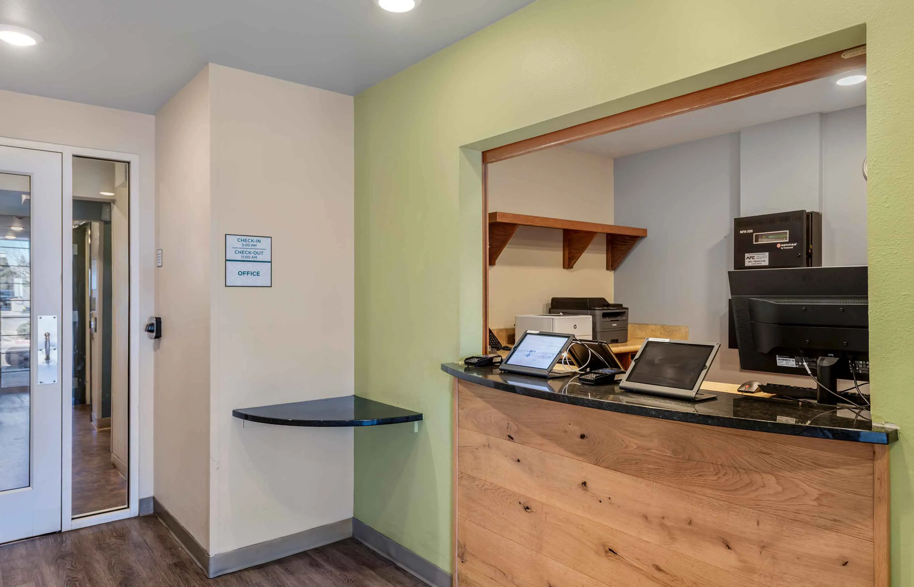 Lobby and Guest Check-in