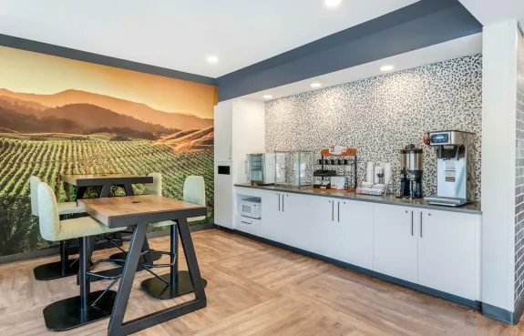 Free Grab-and-Go Breakfast