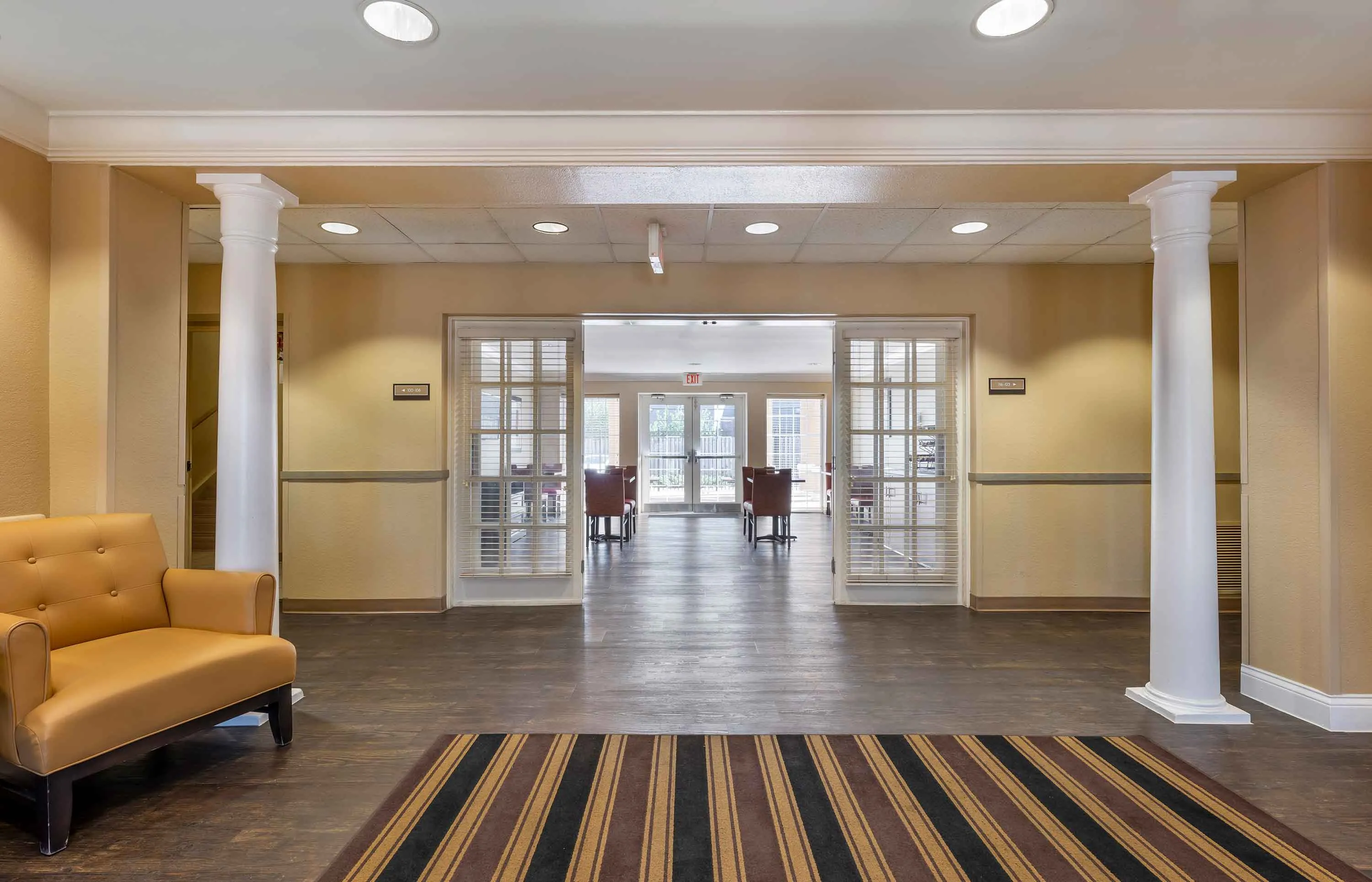 Lobby and Guest Check-in
