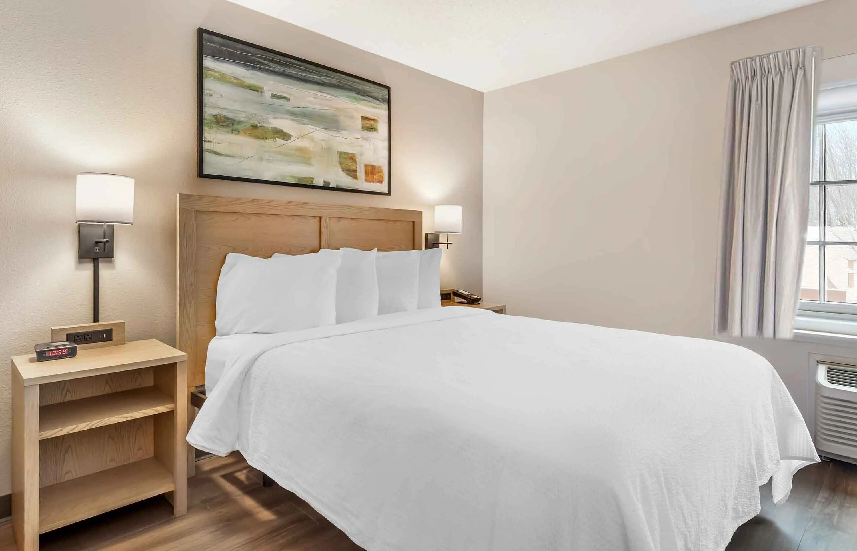 Superior Studio - 1 King Bed