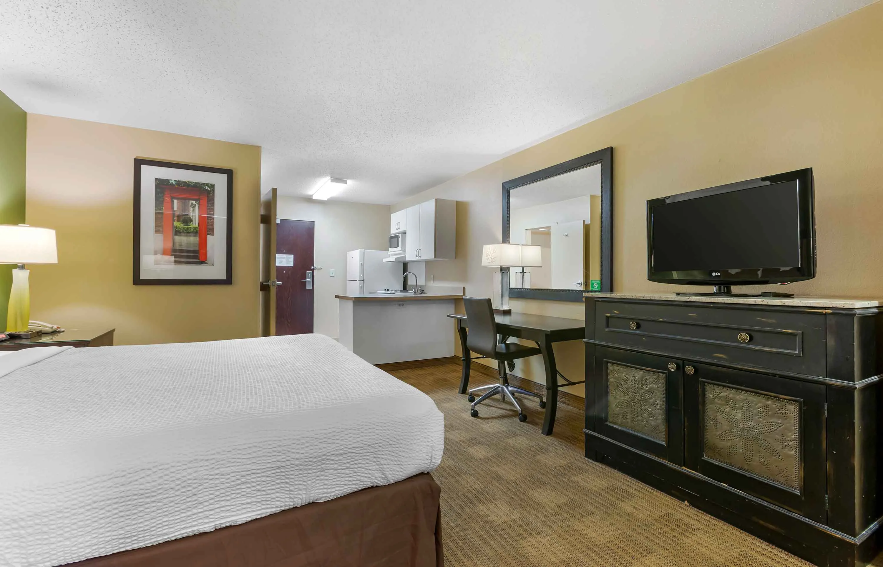 Studio Suite - 1 King Bed