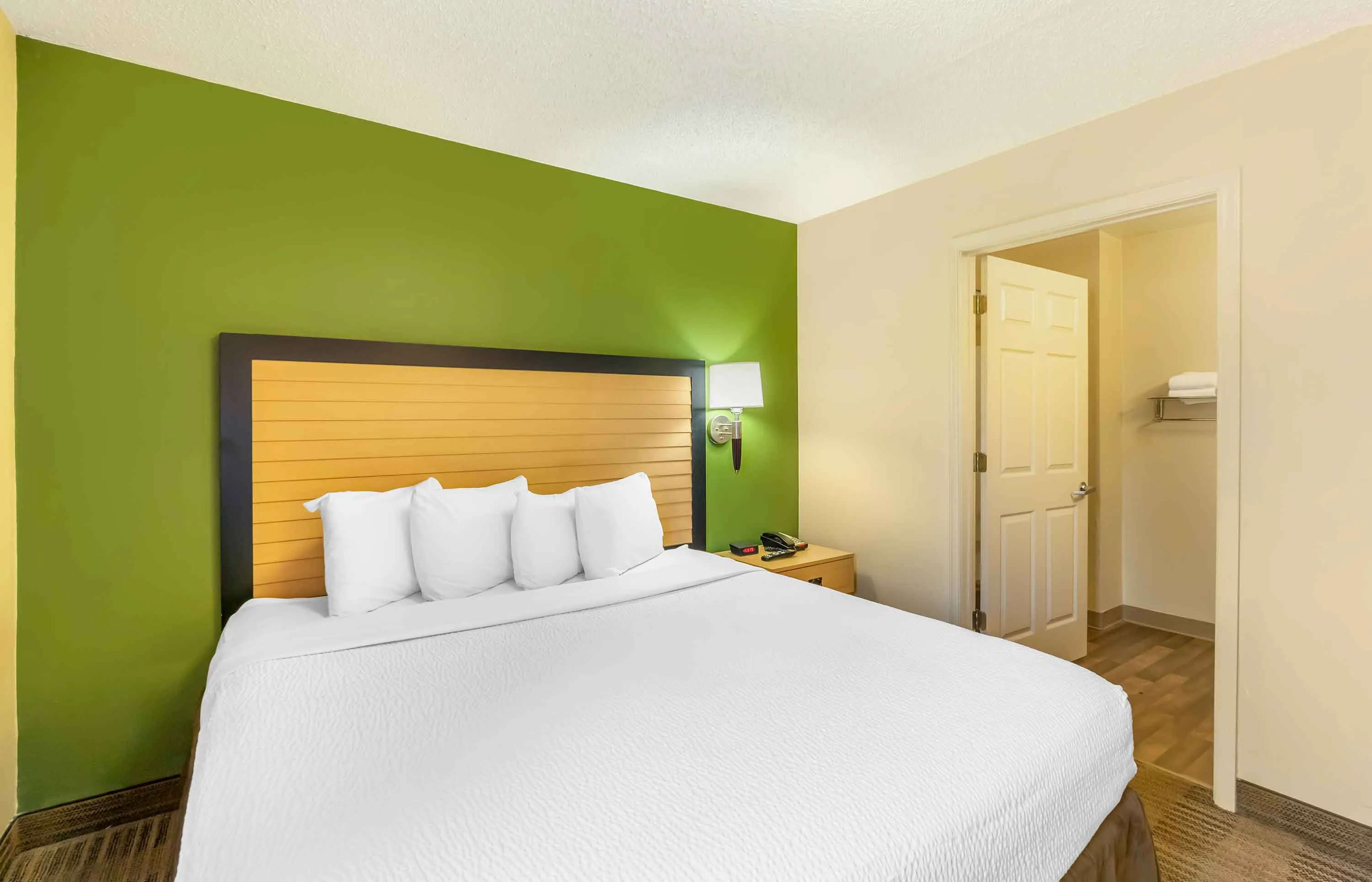 Studio Suite - 1 King Bed