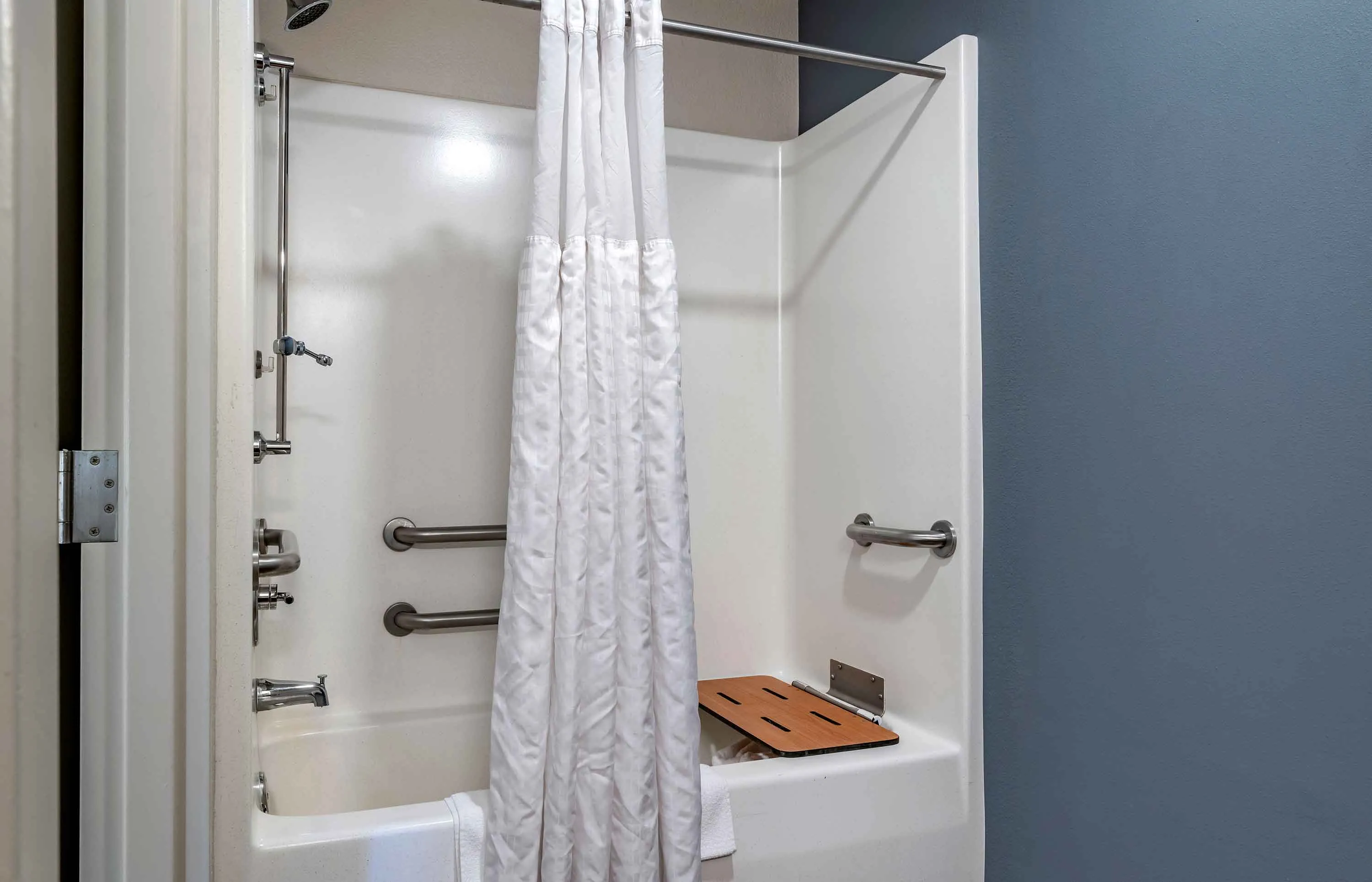 Studio Suite - 1 Queen Bed