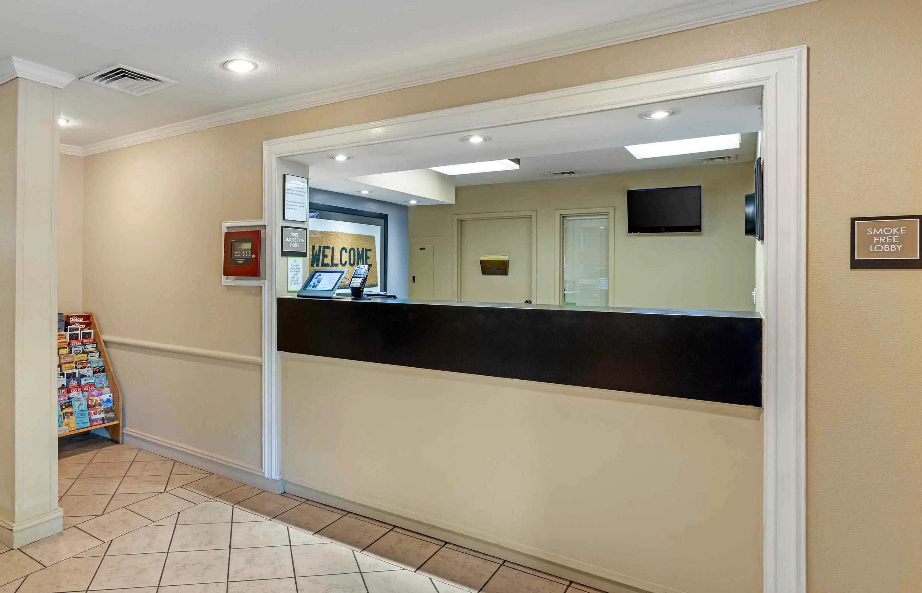 Lobby and Guest Check-in
