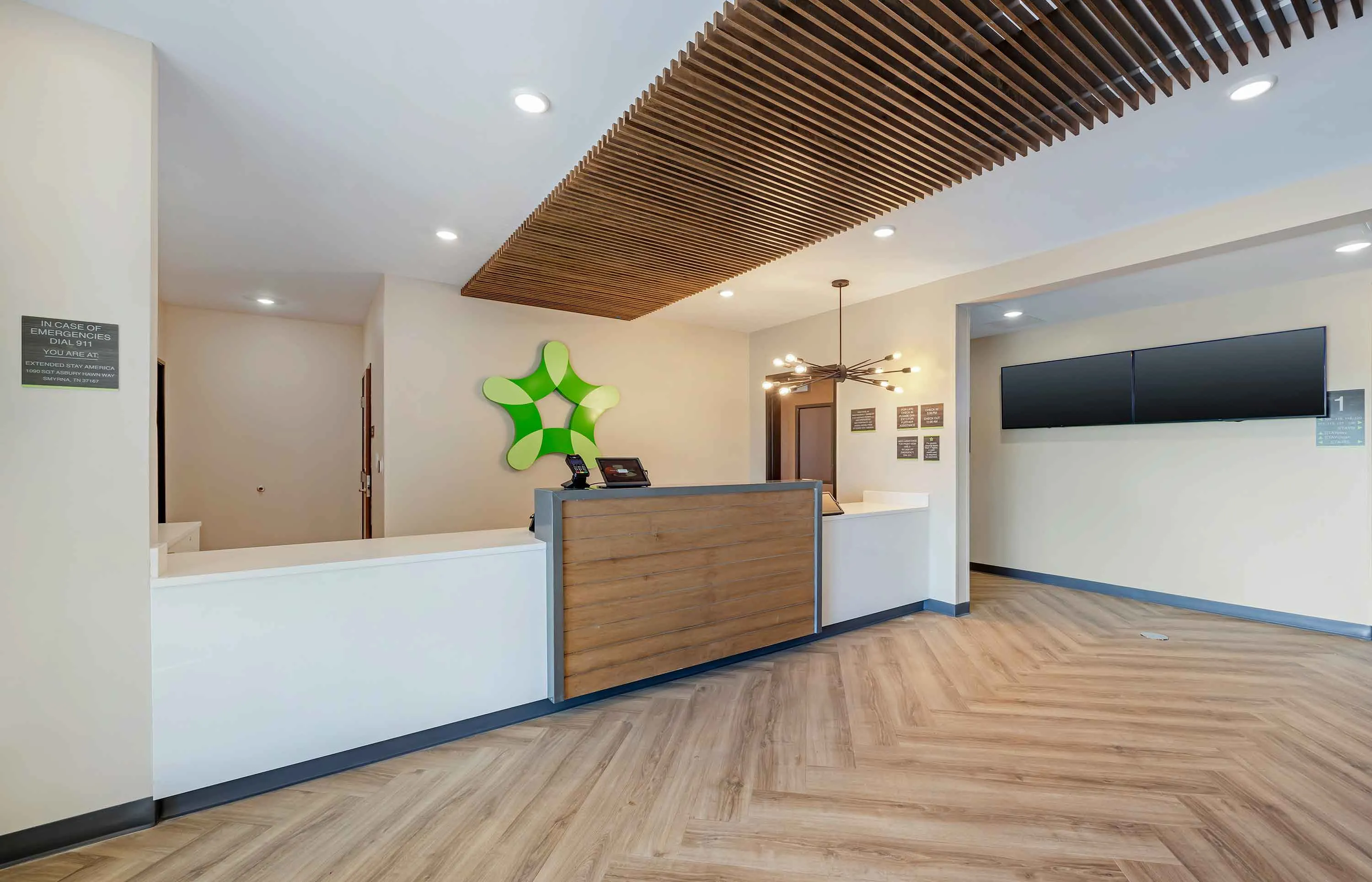 Lobby and Guest Check-in