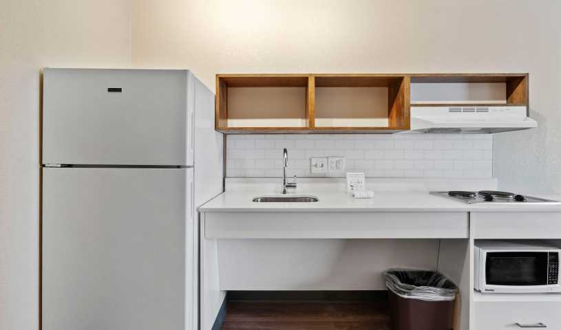 Bellevue, WA - Premier Suites Seattle - Bellevue - Downtown Hotel