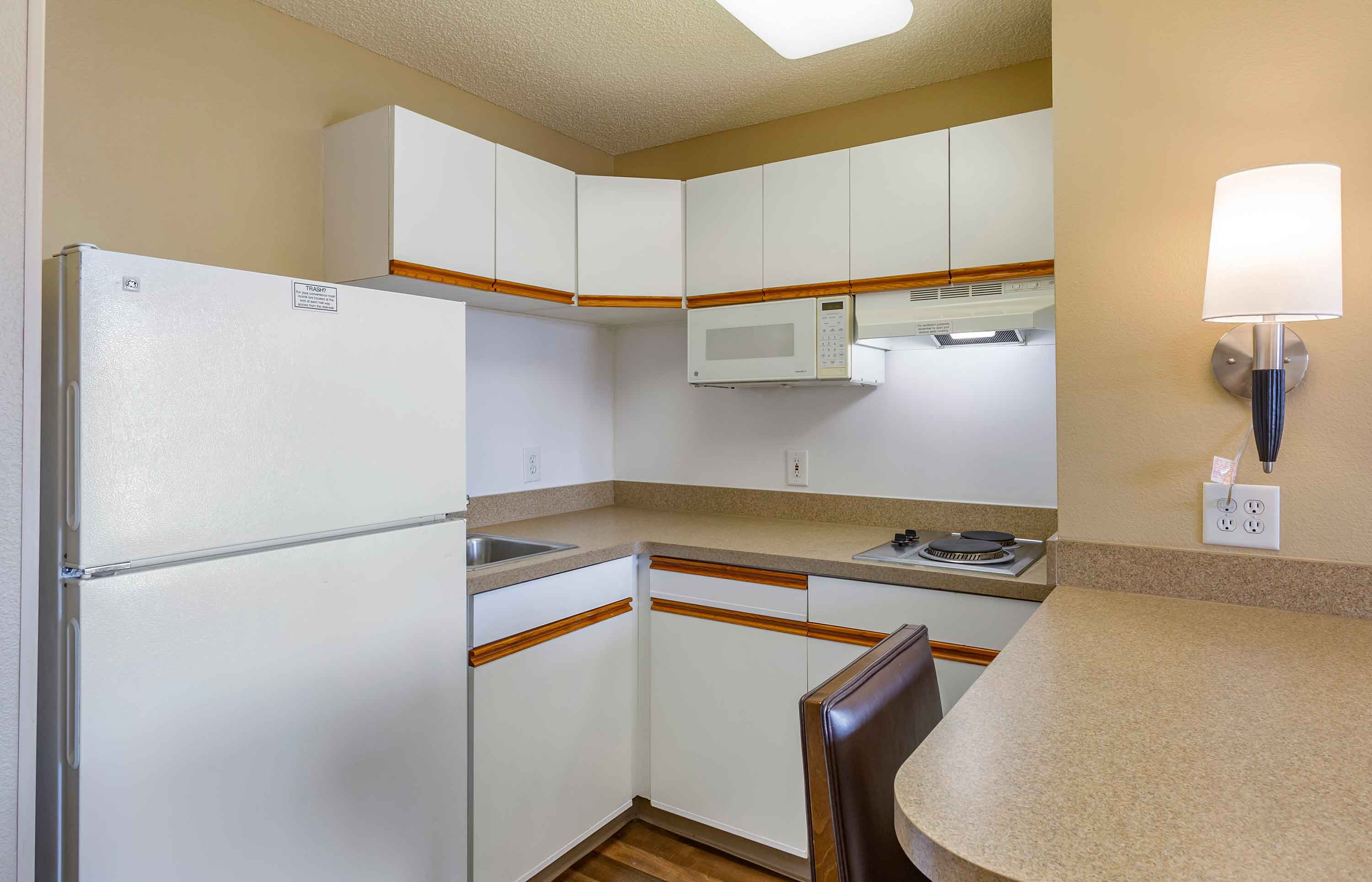 Extended Stay America Chicago Westmont Oak Brook Westmont Il Westmont, IL - Chicago - Westmont - Oak Brook Hotel | Extended Stay America