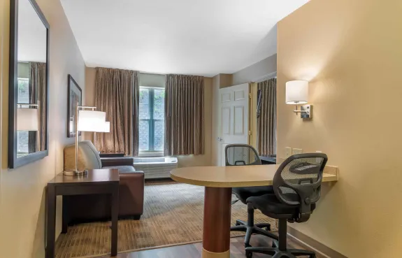 Studio Suite - 1 King Bed