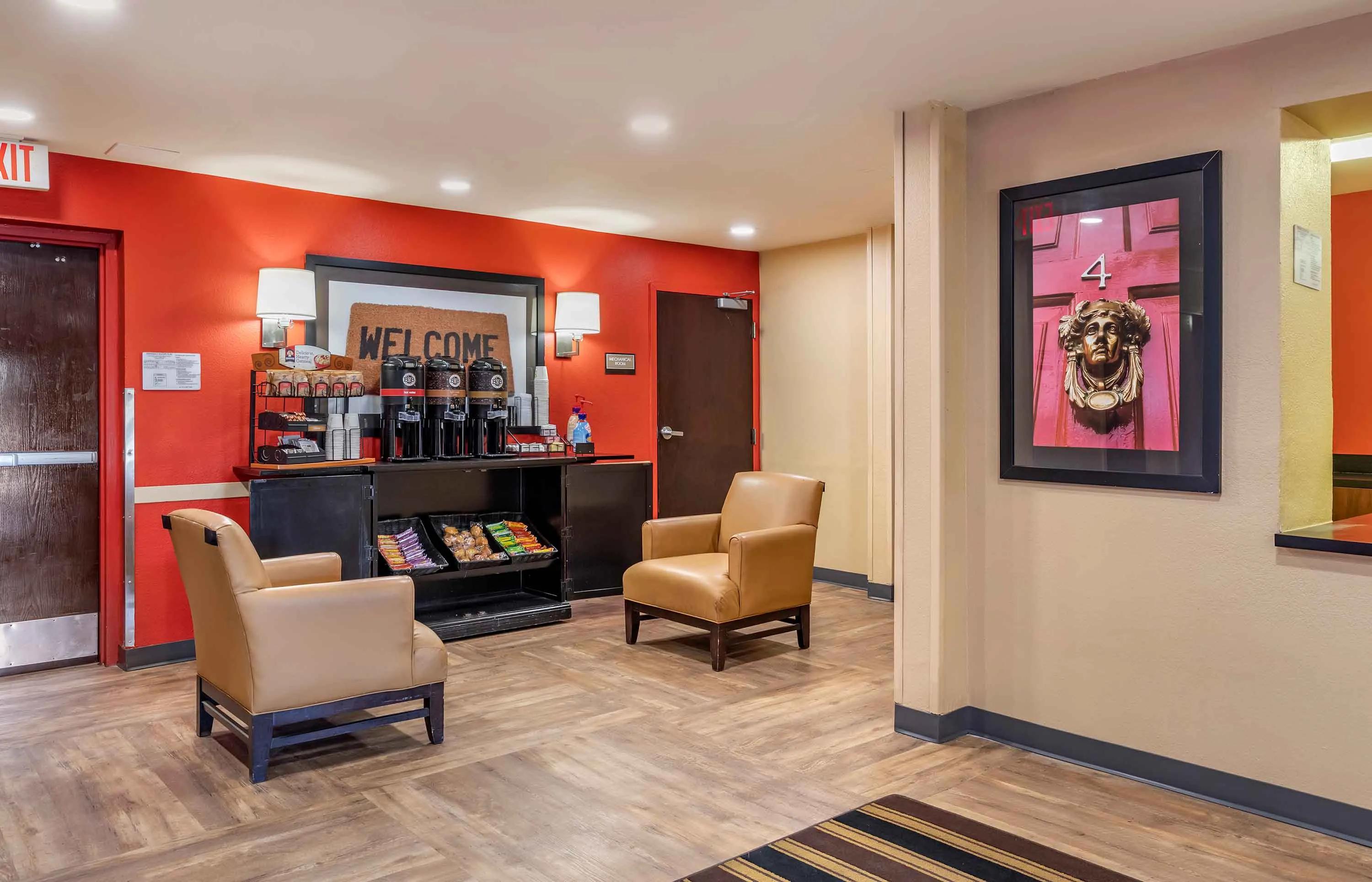 Lobby and Guest Check-in