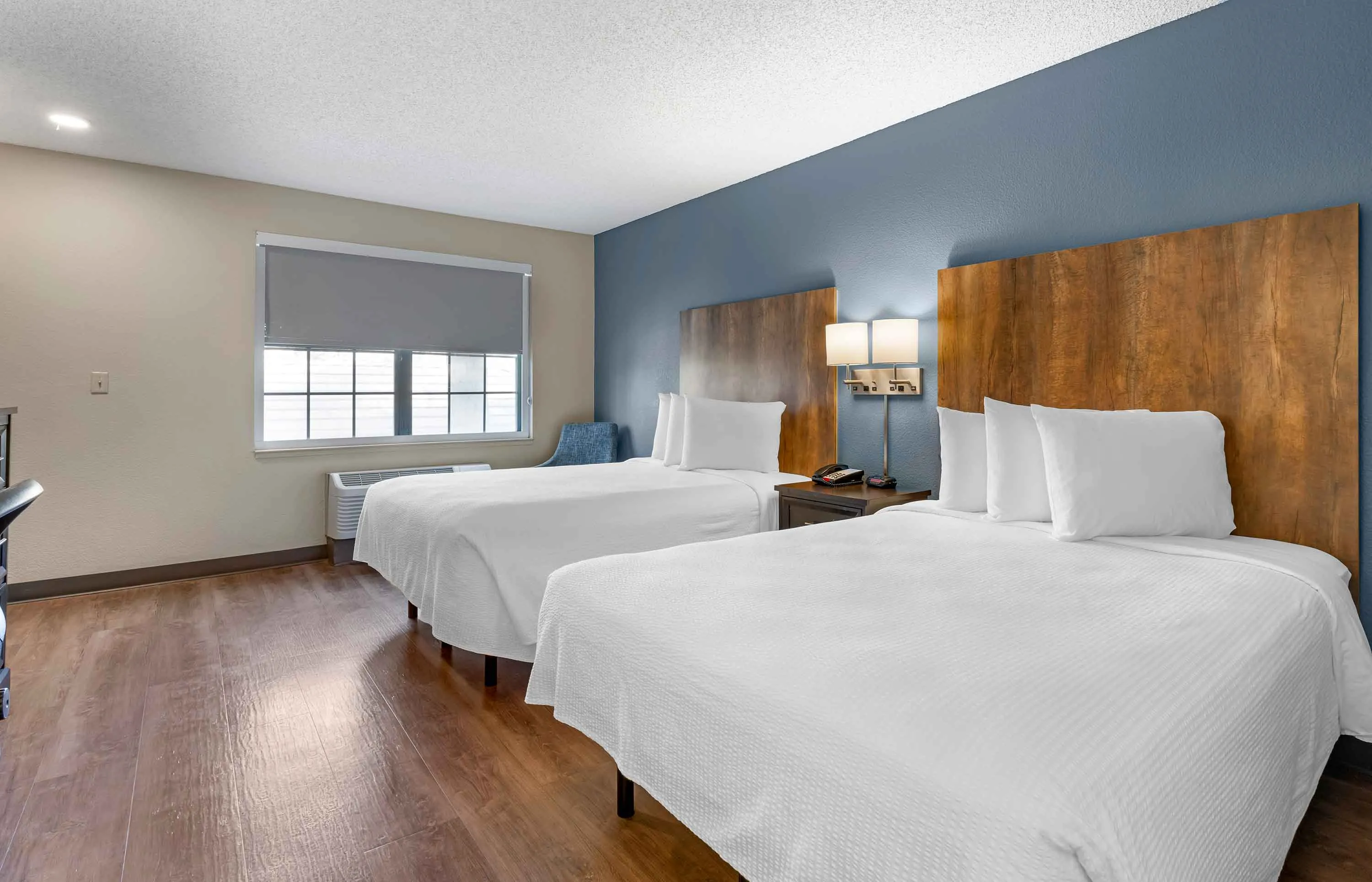 Studio Suite - 2 Full Beds