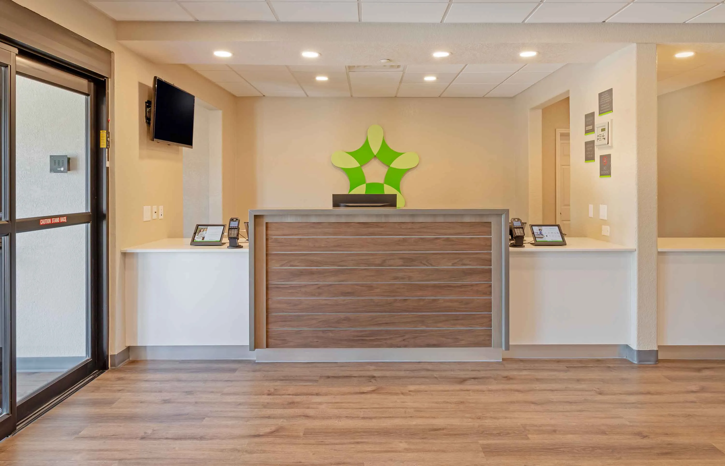 Lobby and Guest Check-in