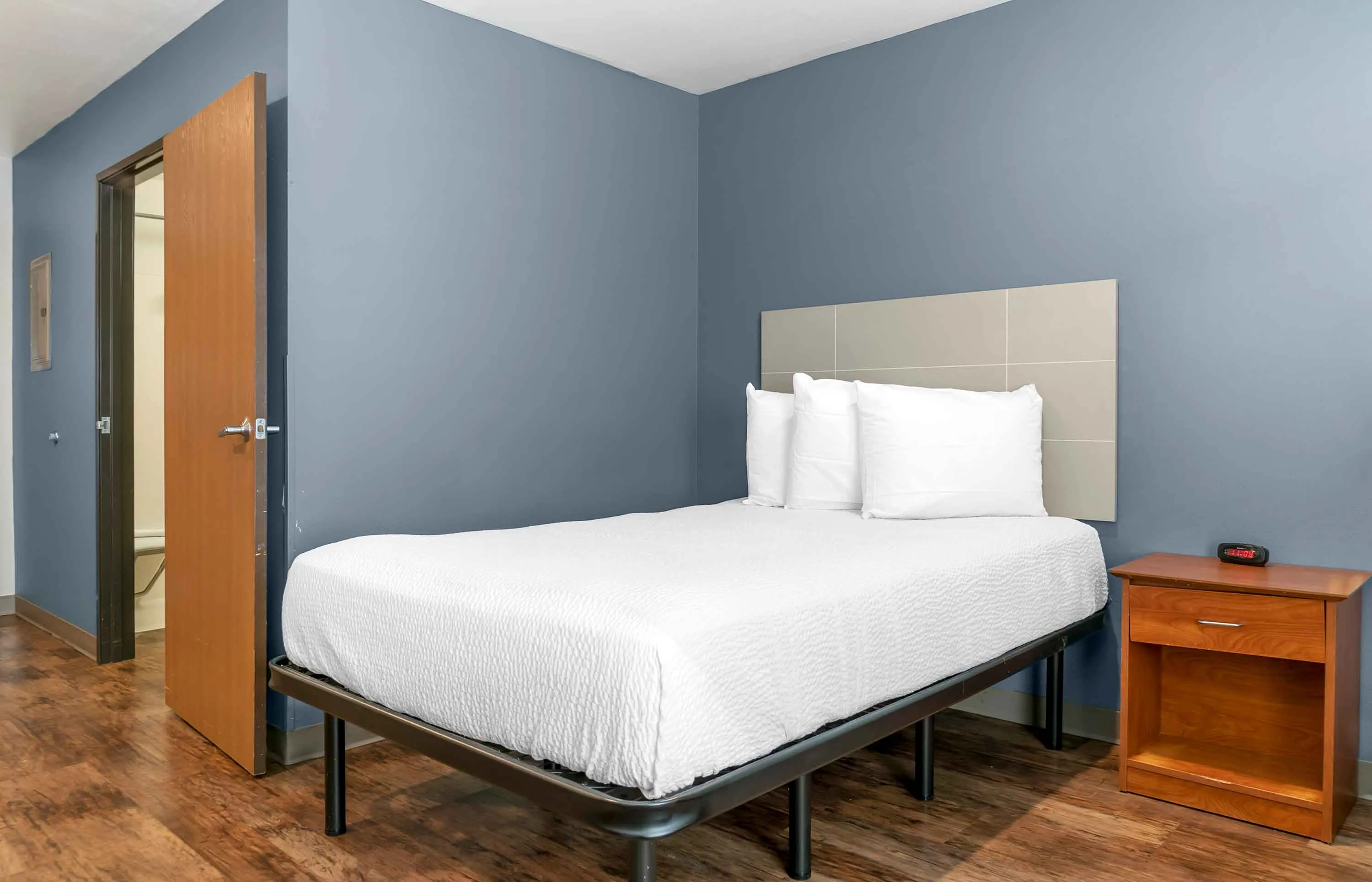 Studio Suite - 1 Full Bed