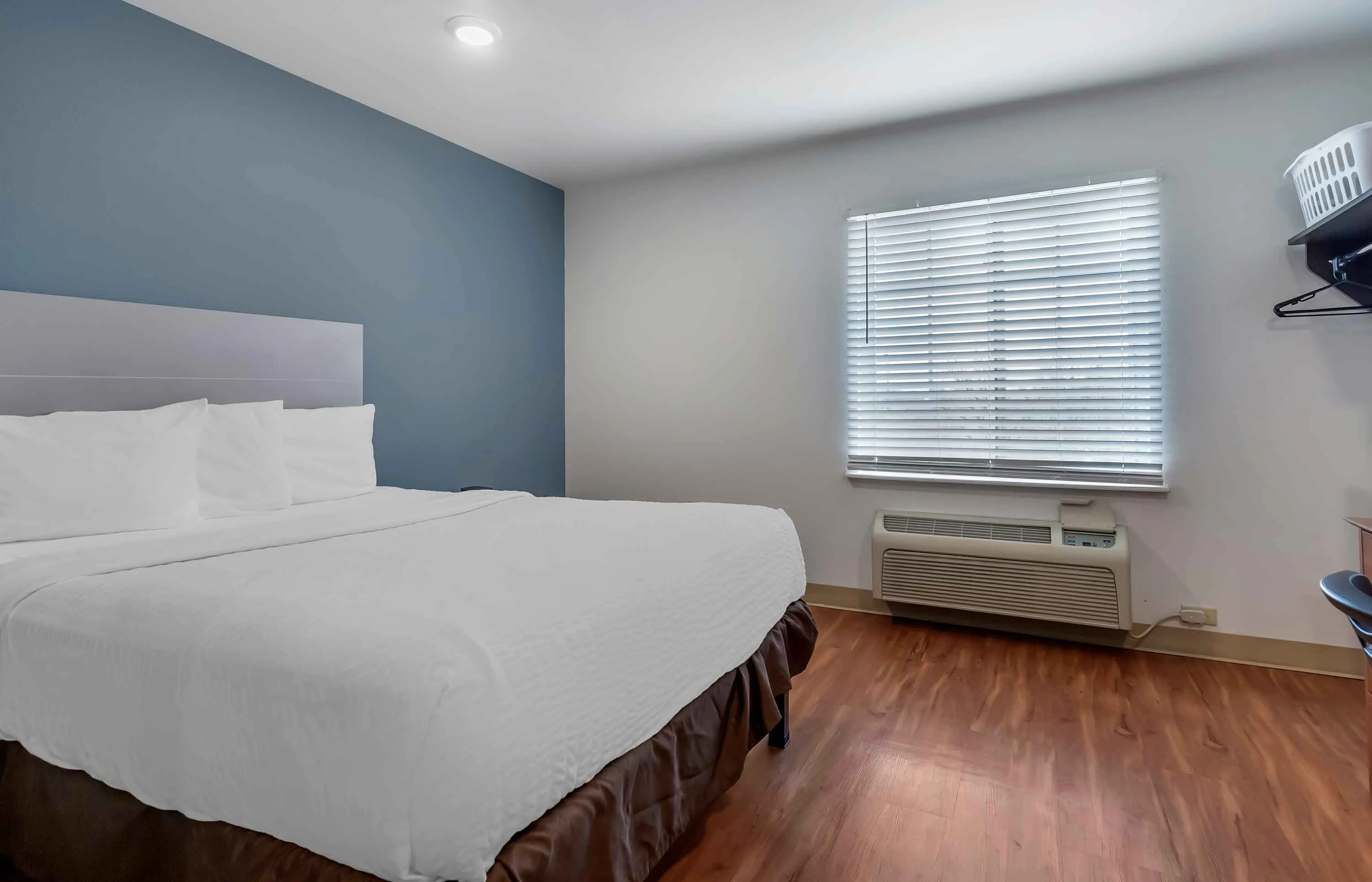 Studio Suite - 1 Full Bed