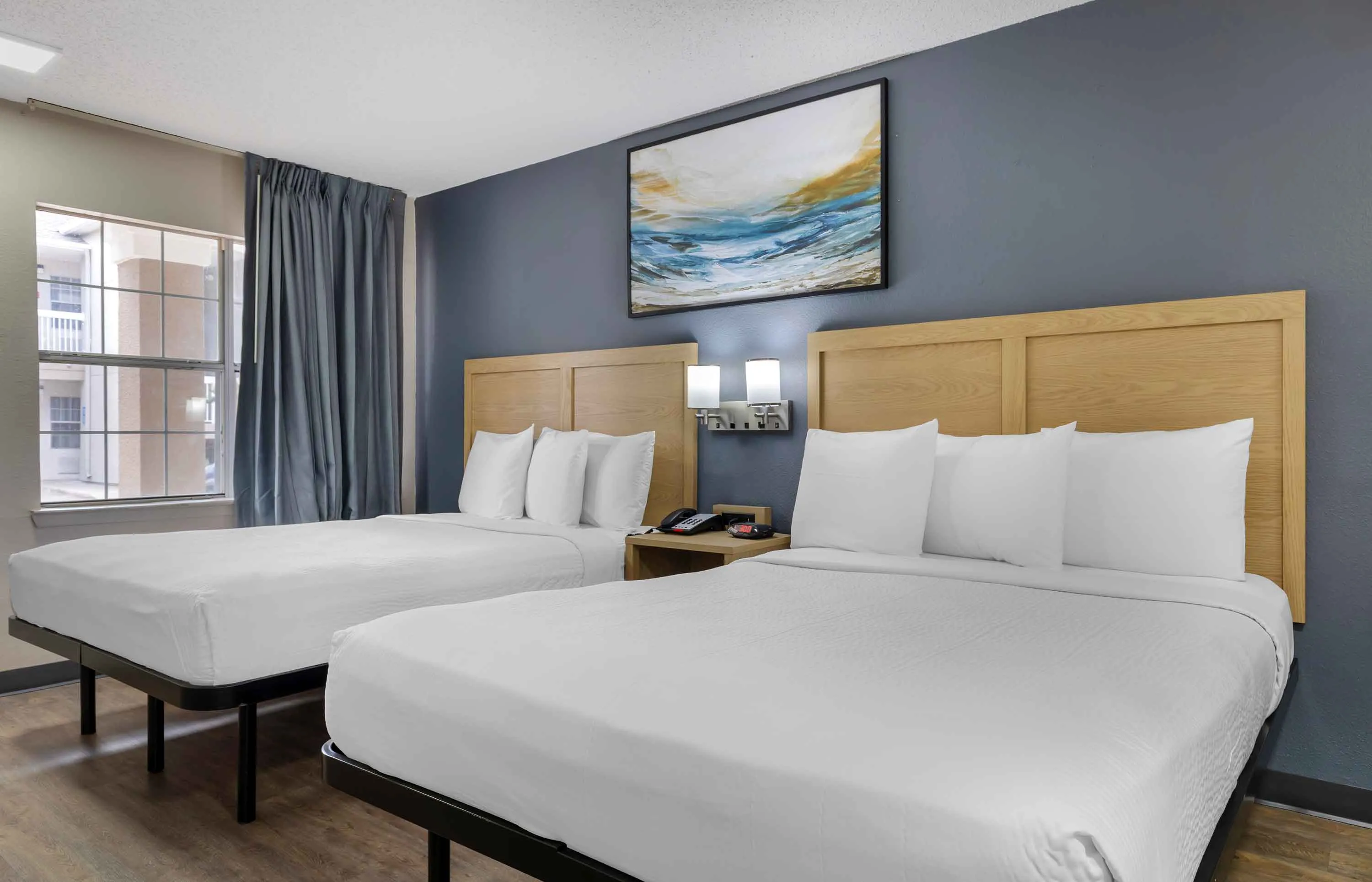 Studio Suite - 2 Full Beds