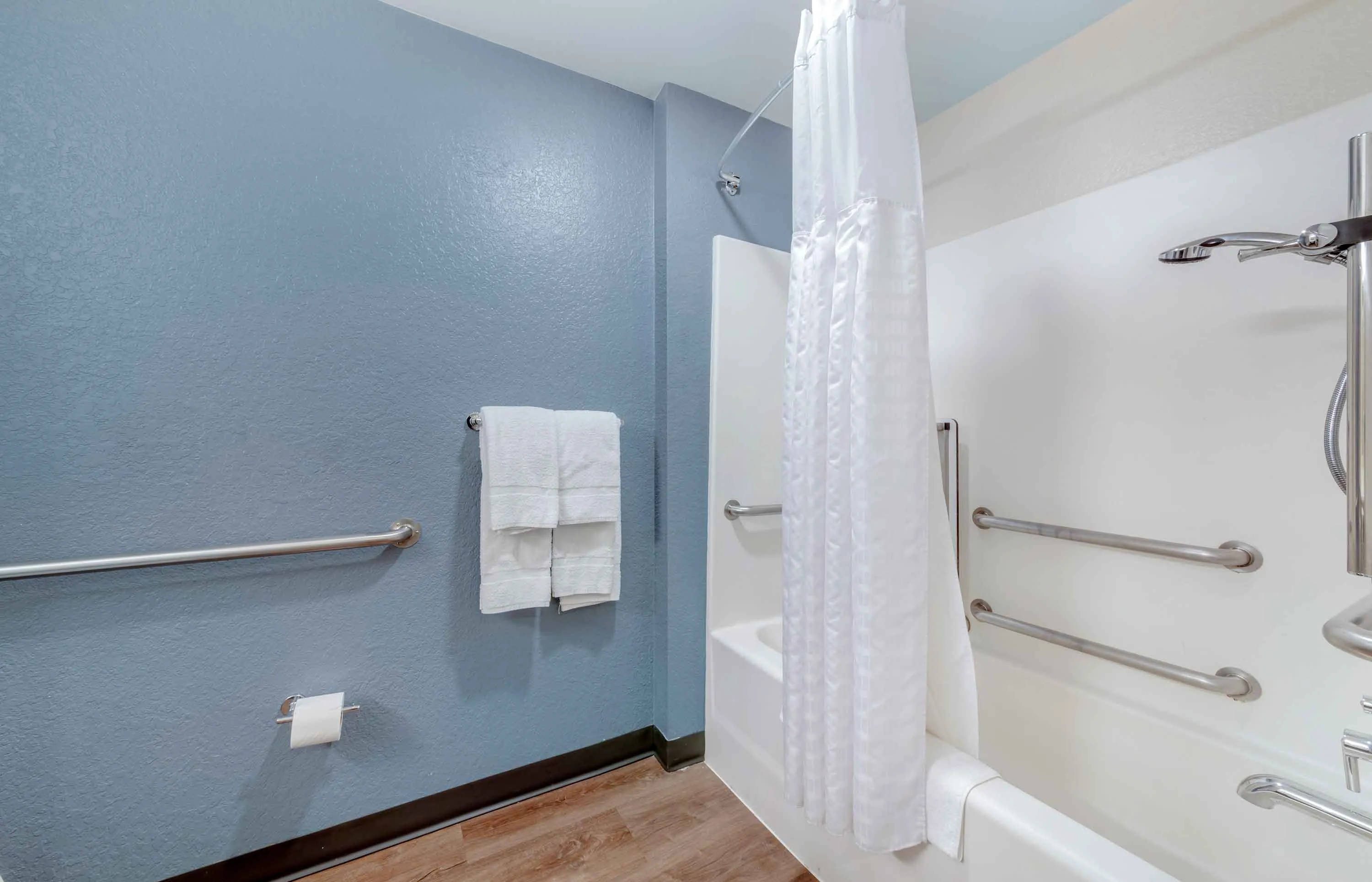 Studio Suite - 1 Queen Bed