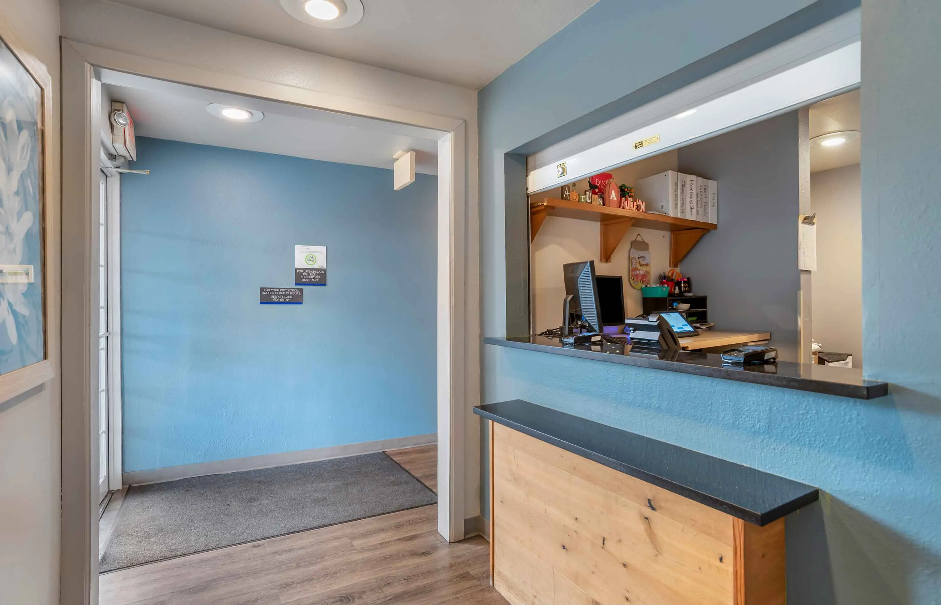 Lobby and Guest Check-in