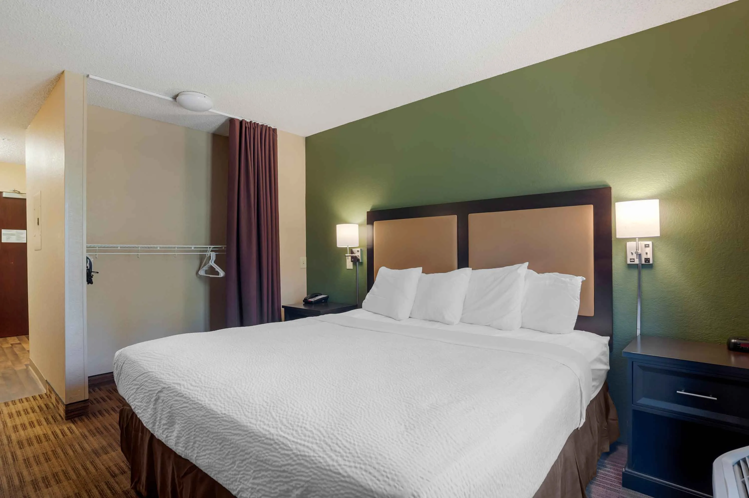 Studio Suite - 1 King Bed