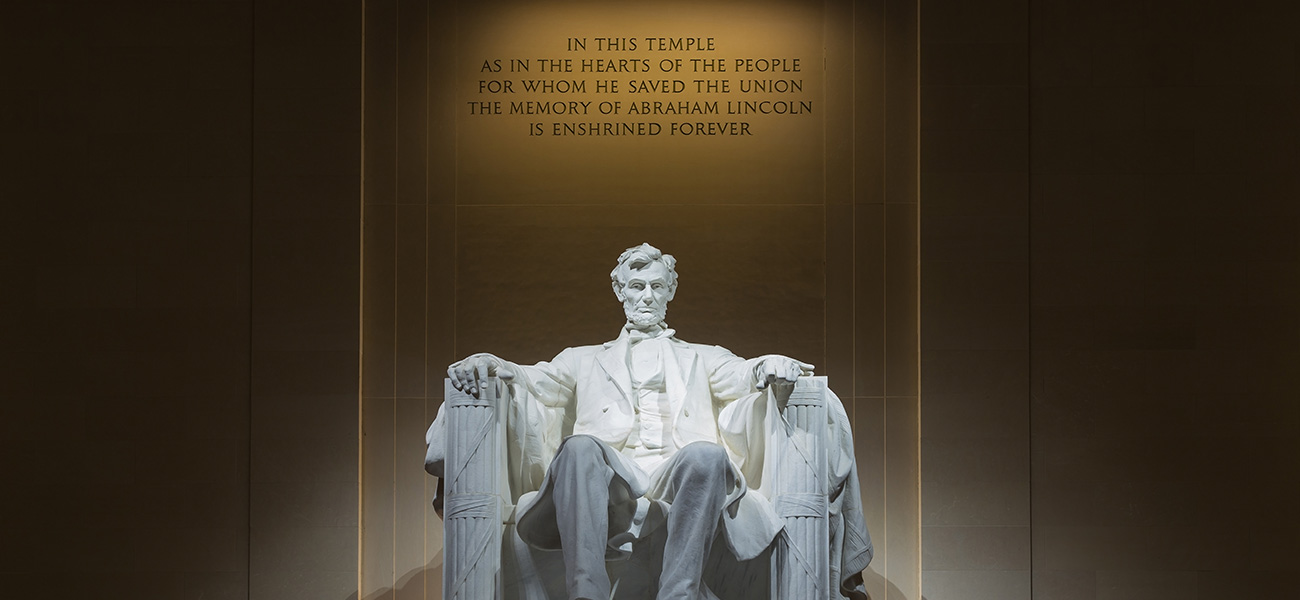 The Lincoln Memorial at night.
