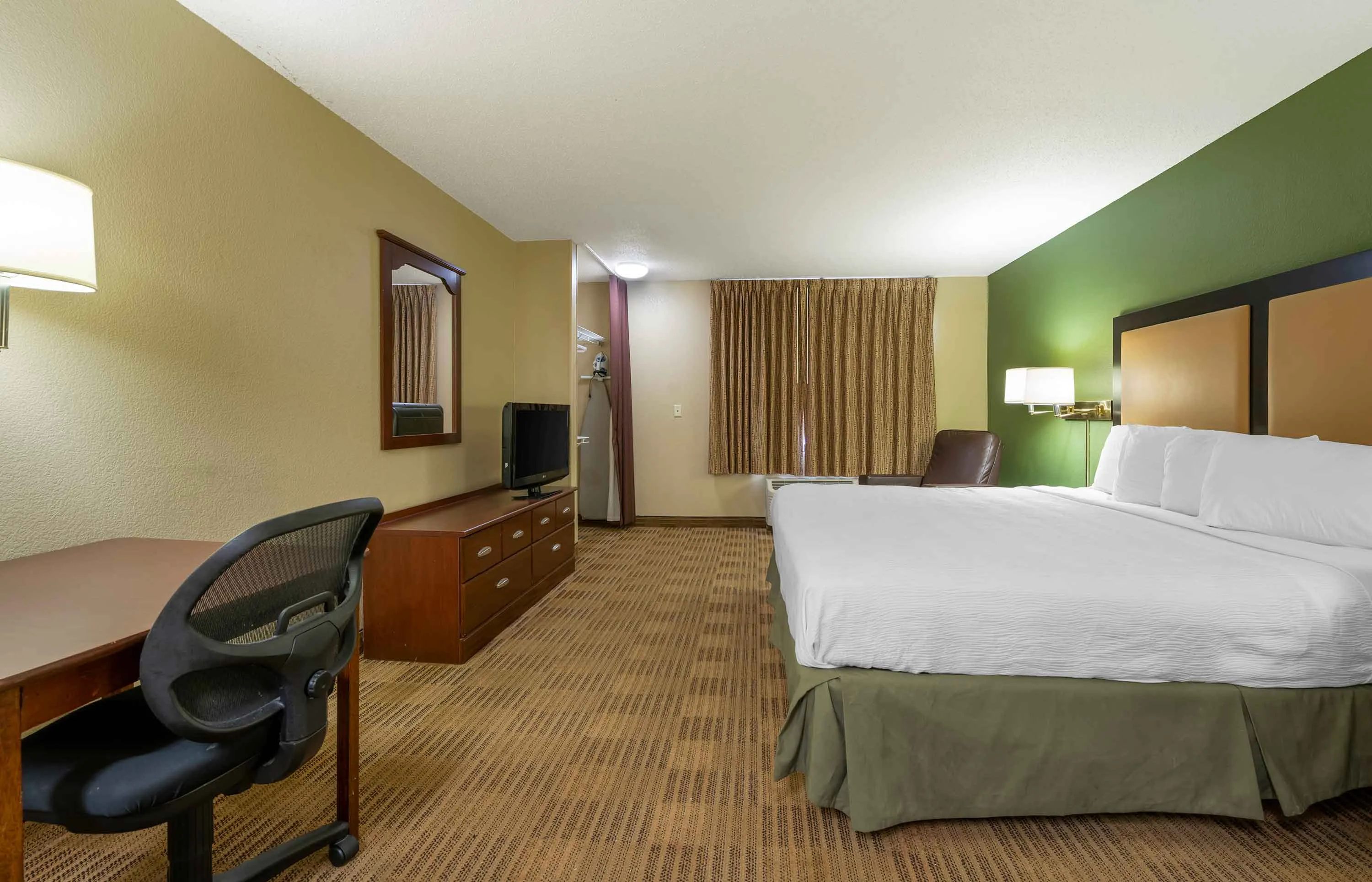 Studio Suite - 1 King Bed