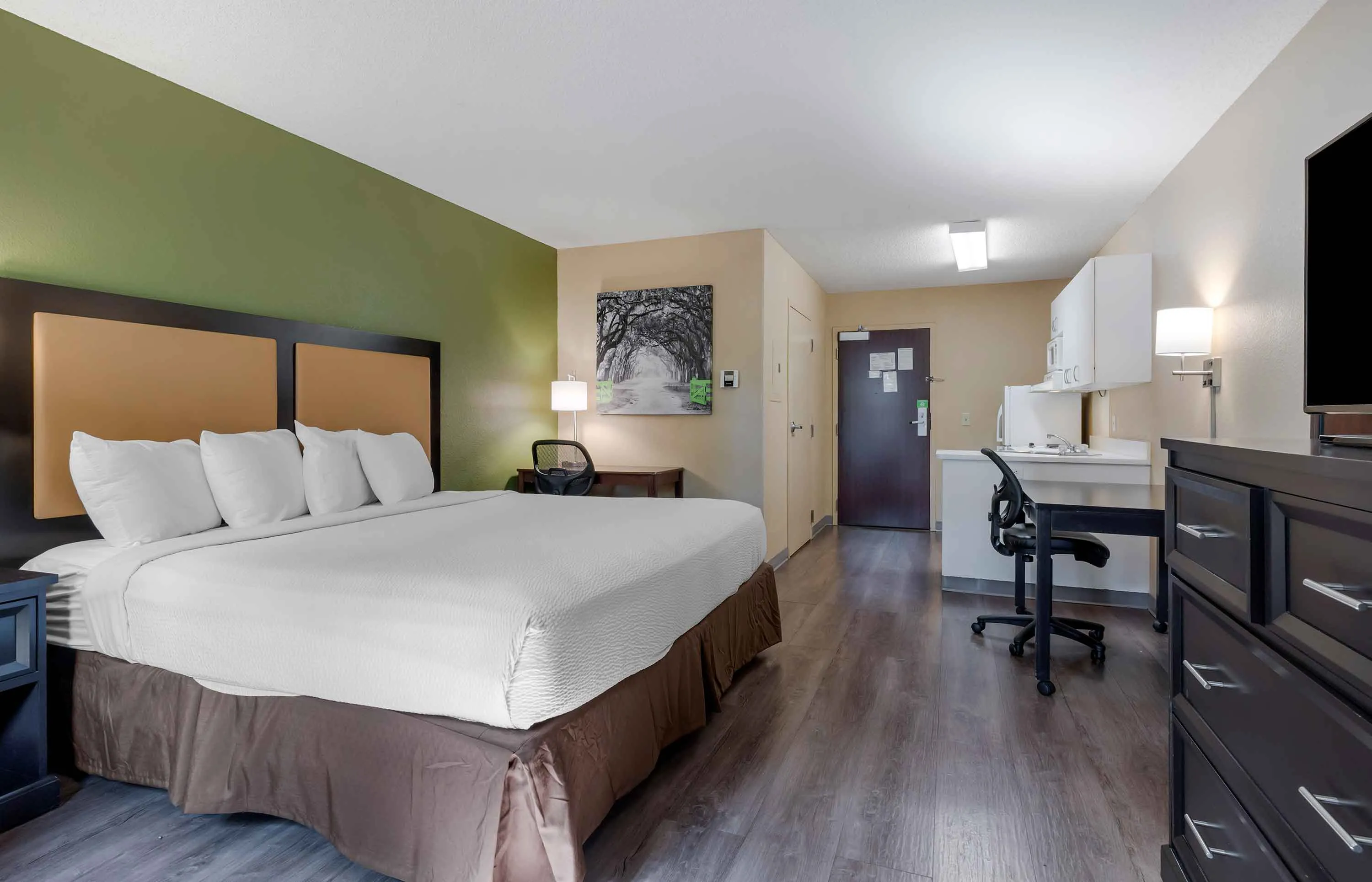 Studio Suite - 1 King Bed