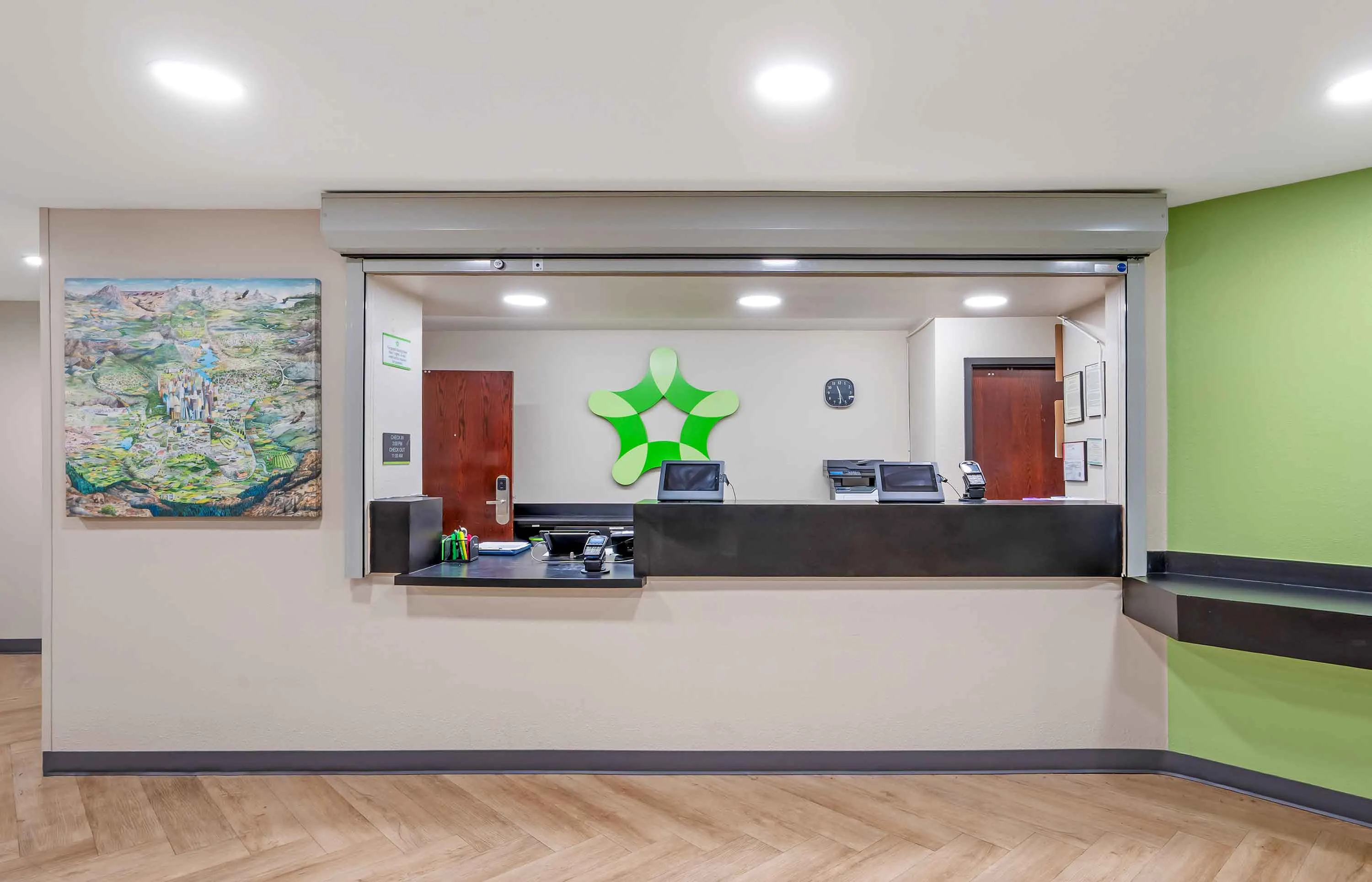 Lobby and Guest Check-in